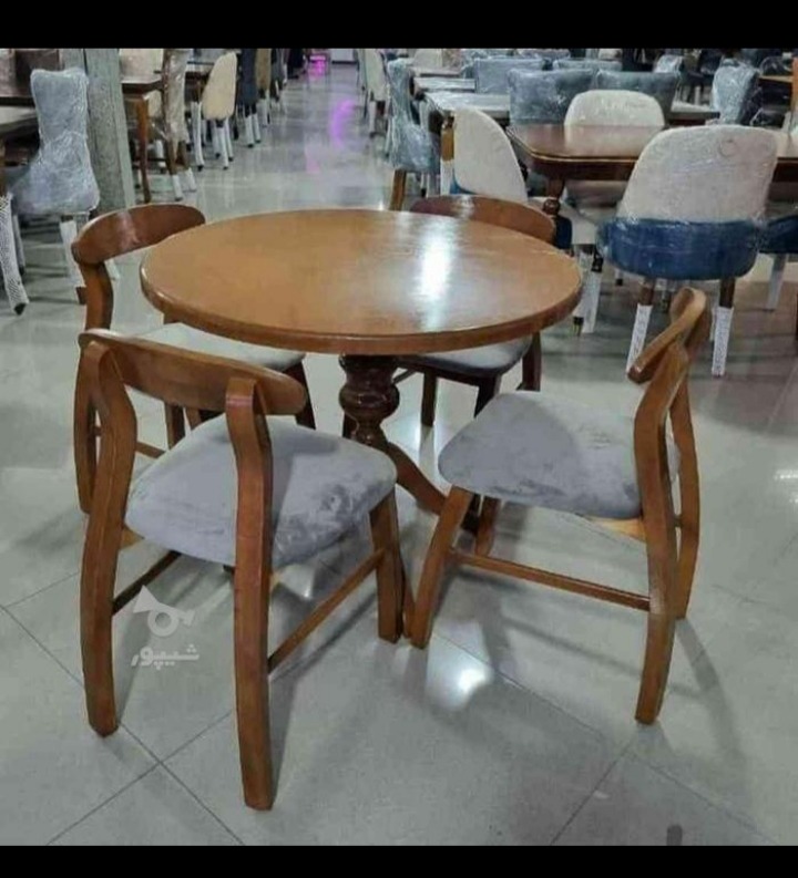 تعمیرات مبل بلوط سبز