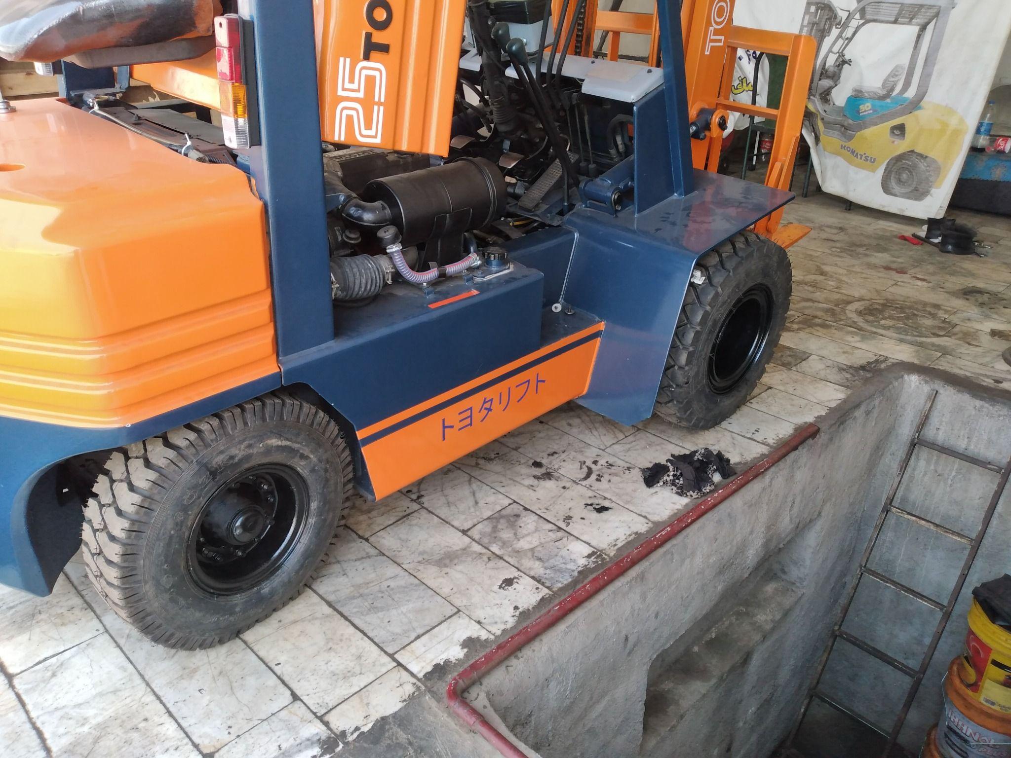 تعمیرات پرشین_لیفتراک