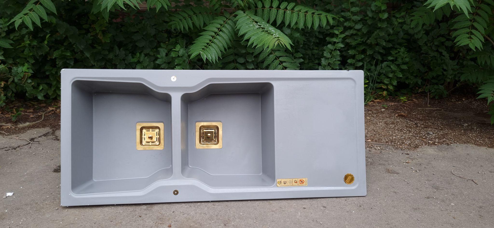 رزین کاران سهند • گروه تولیدی سینک آرکاس