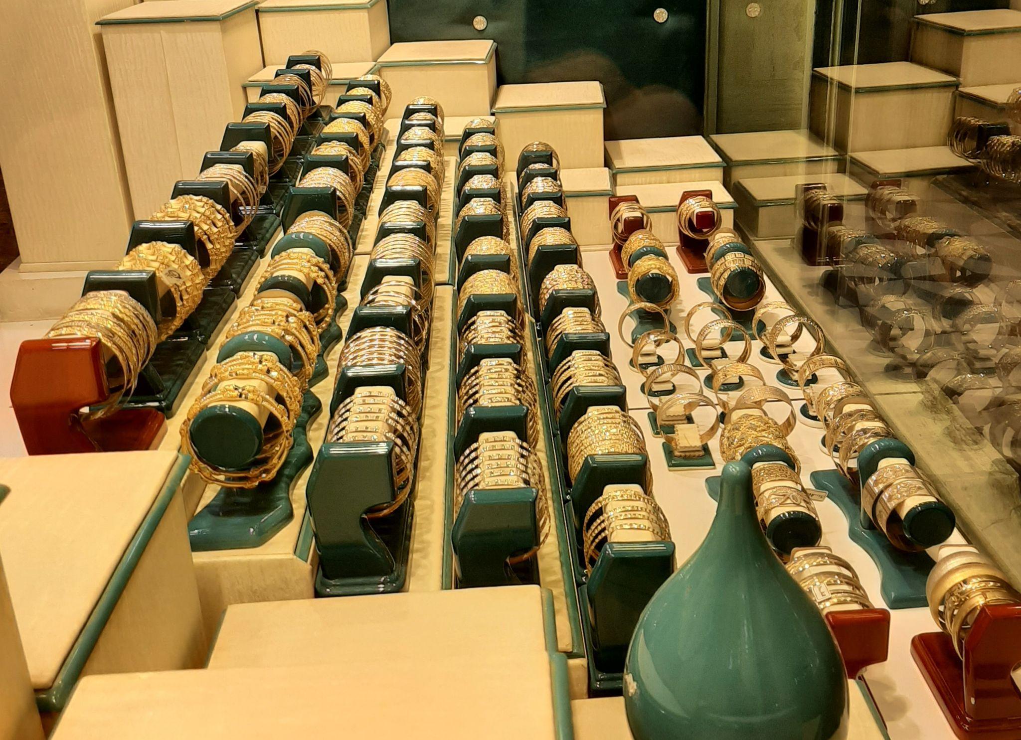 جواهری حاج محمد احقاق شعبه دو