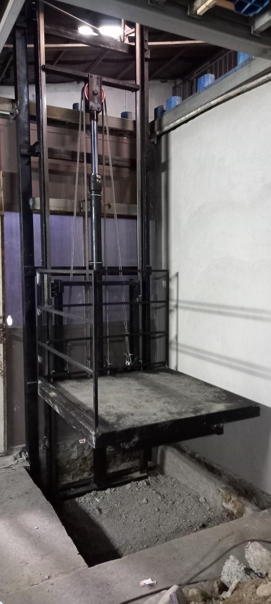 تعمیر کار بالا بر وینچ و هدرولیک