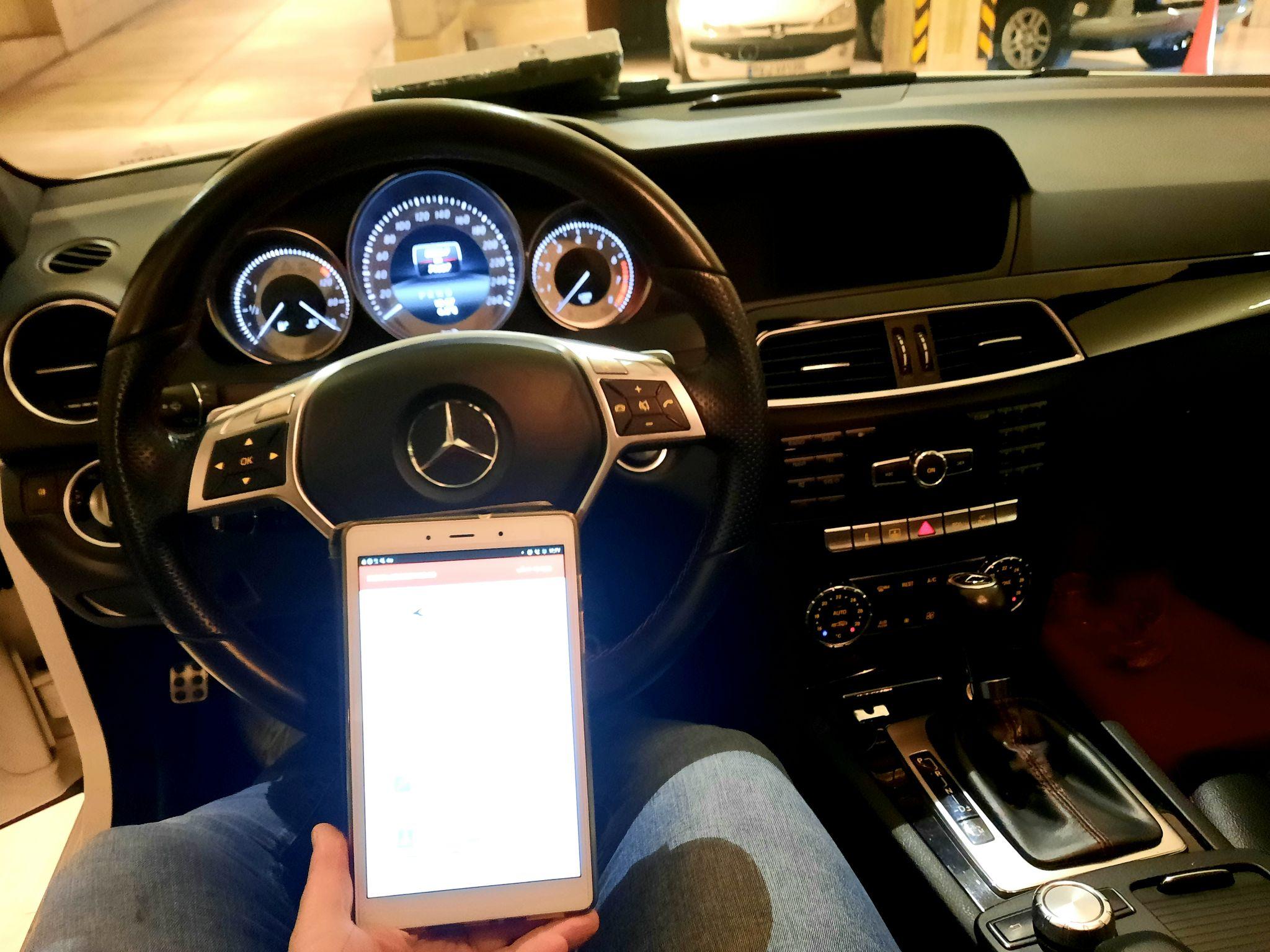 کارشناسی خودرو در محل احدی