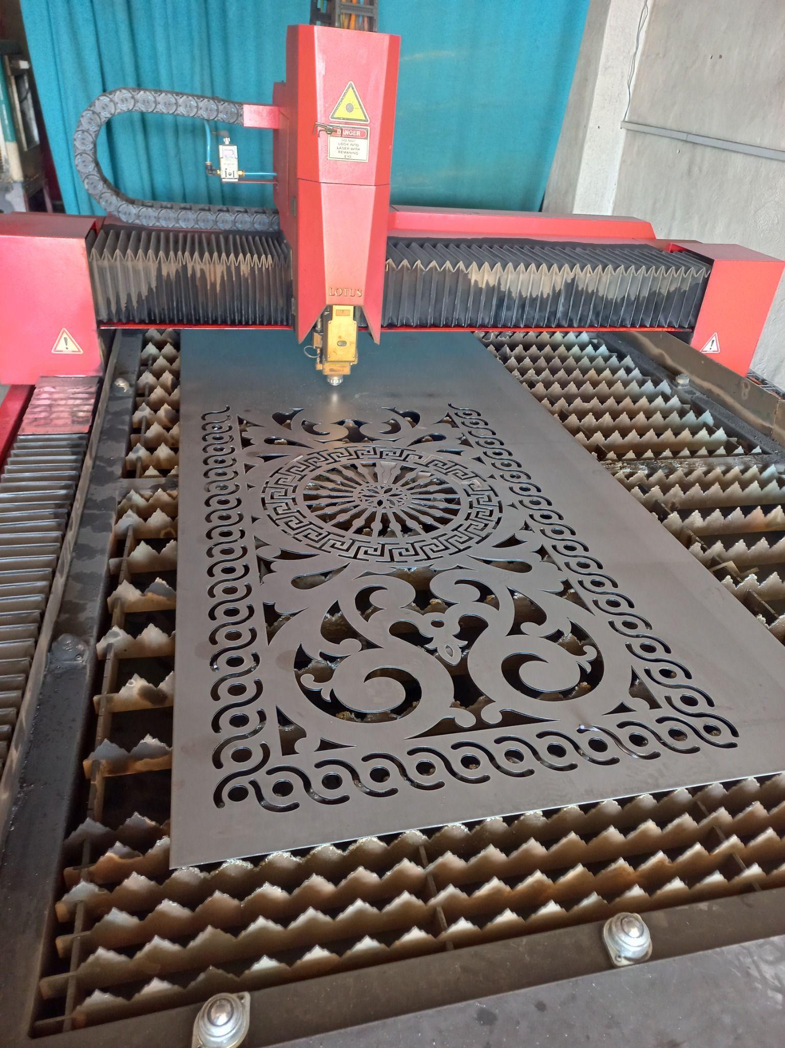 خدمات برش لیزر حسنی