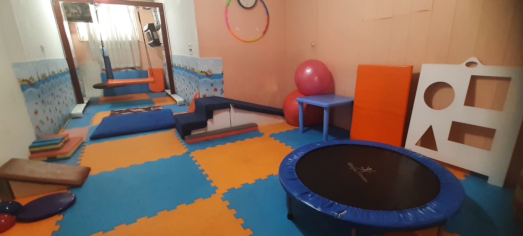 کاردرمانی و گفتاردرمانی باران