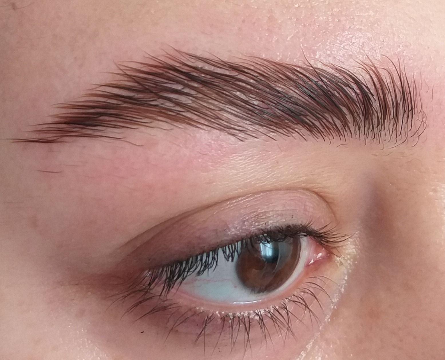 لیفت و لمینت مژه و ابرو ، کاشت هیدن، اکستنشن کلاسیک و آموزش لیفت و لمینت مژه و ابرو