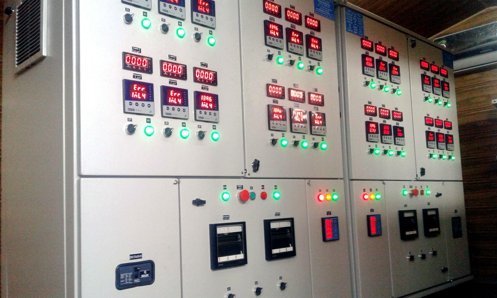 سازنده انواع تابلوهای برق صنعتی