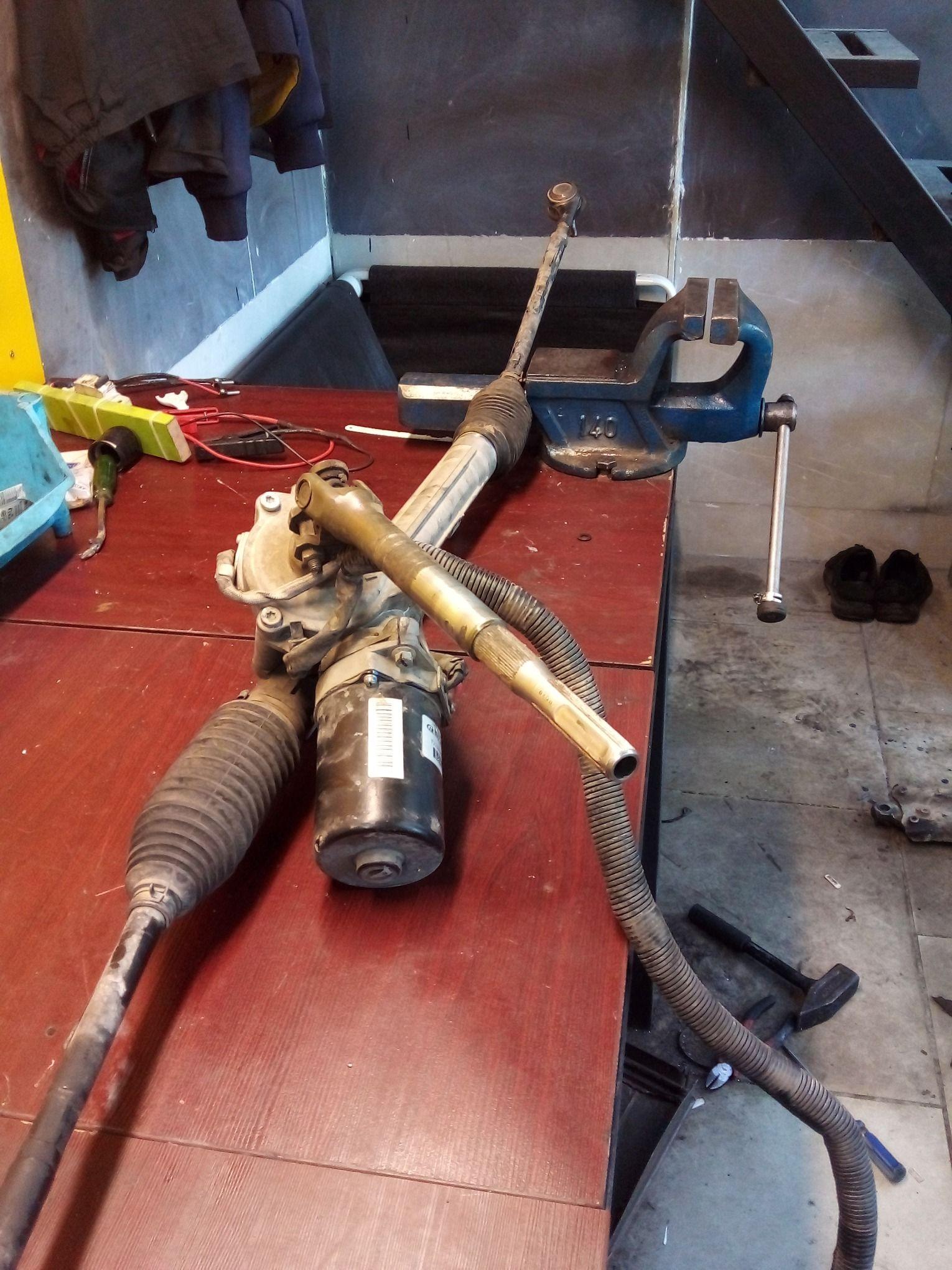 تعمیر تخصصی جعبه فرمان برقی