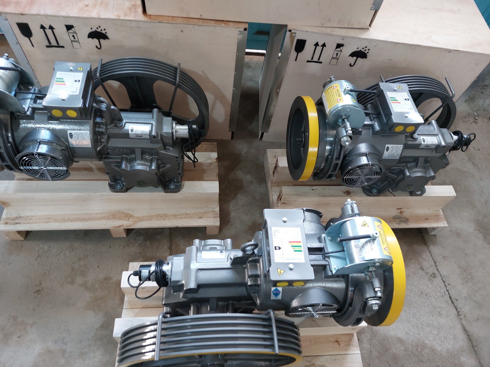 آسانسور نوین(قره گوزلو) فروش قطعات