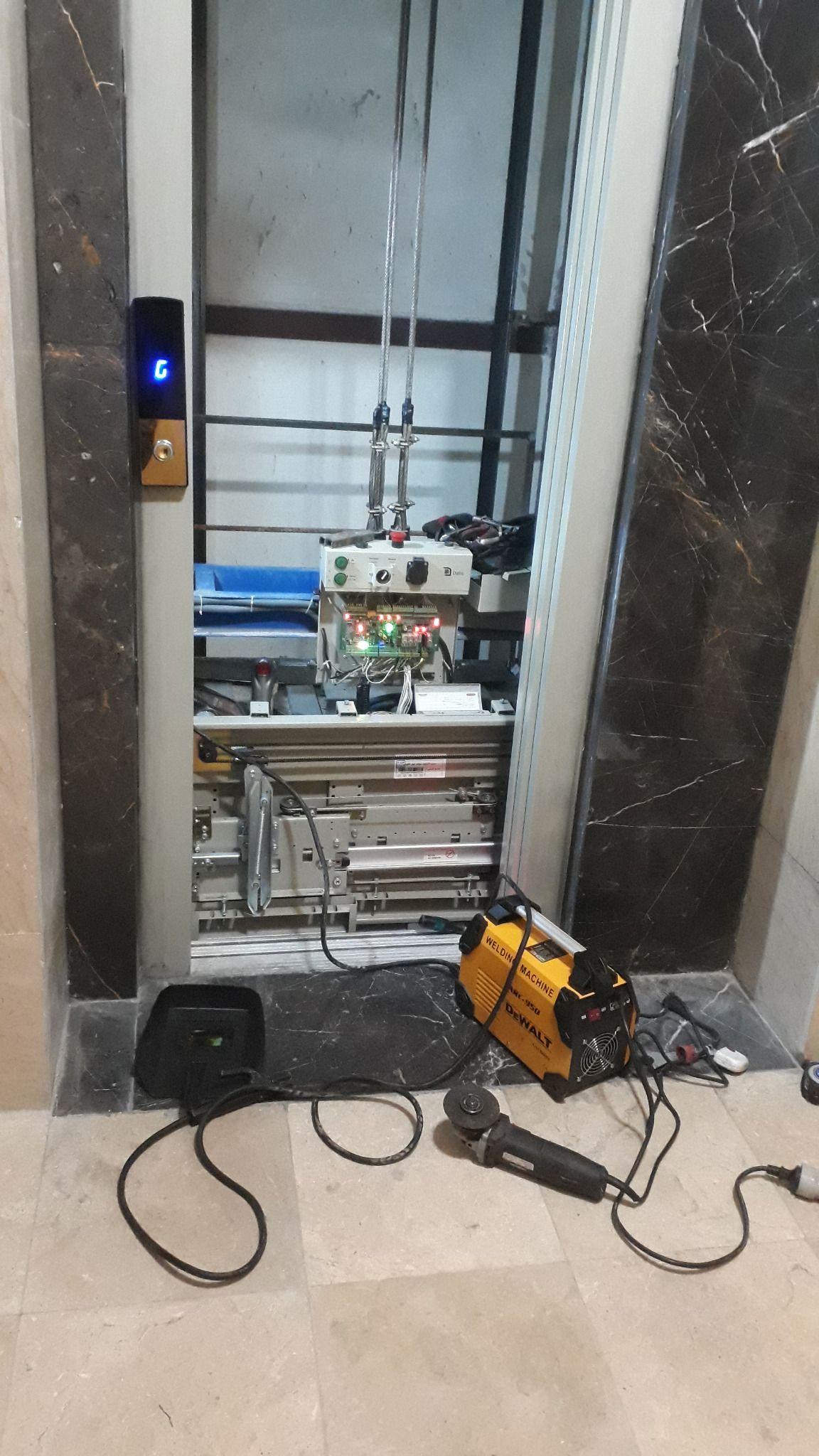 سرویس و رفع خرابی آسانسور