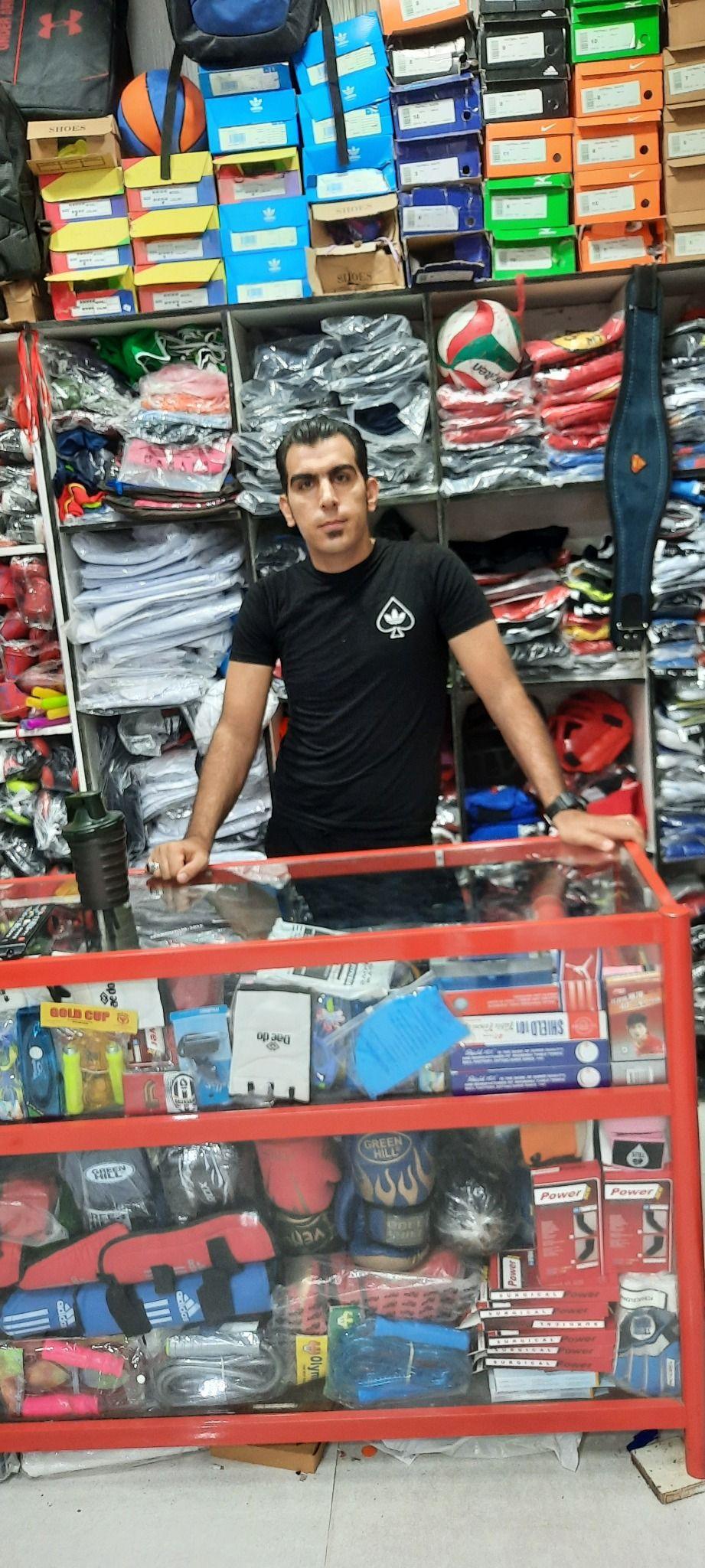 لوازم ورزشی و کتونی