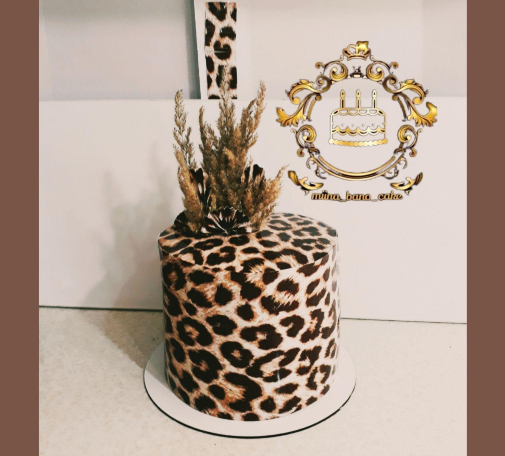 کیک وشیرینی خانگی مینابانو