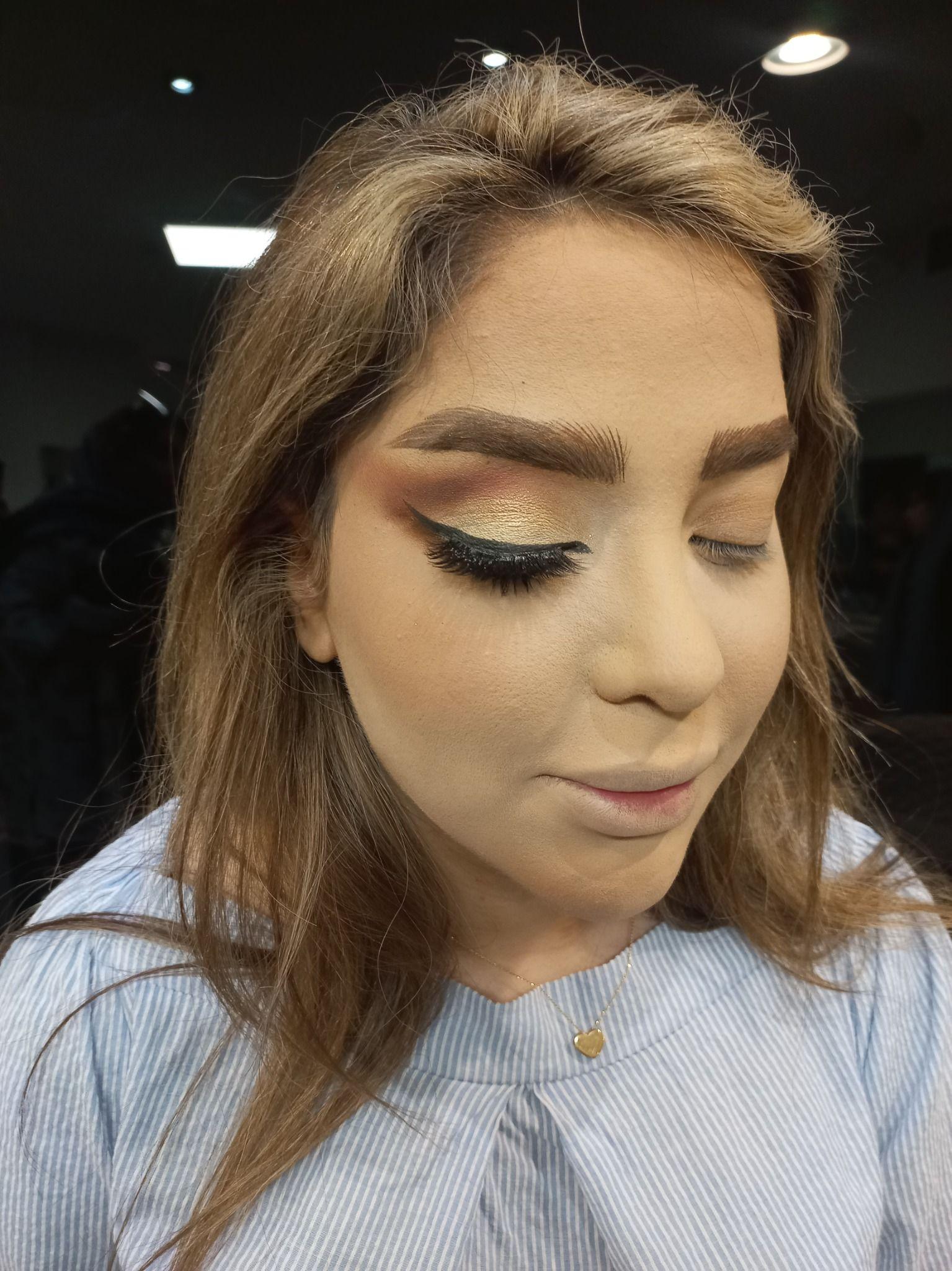 سالن زیبایی گیوا