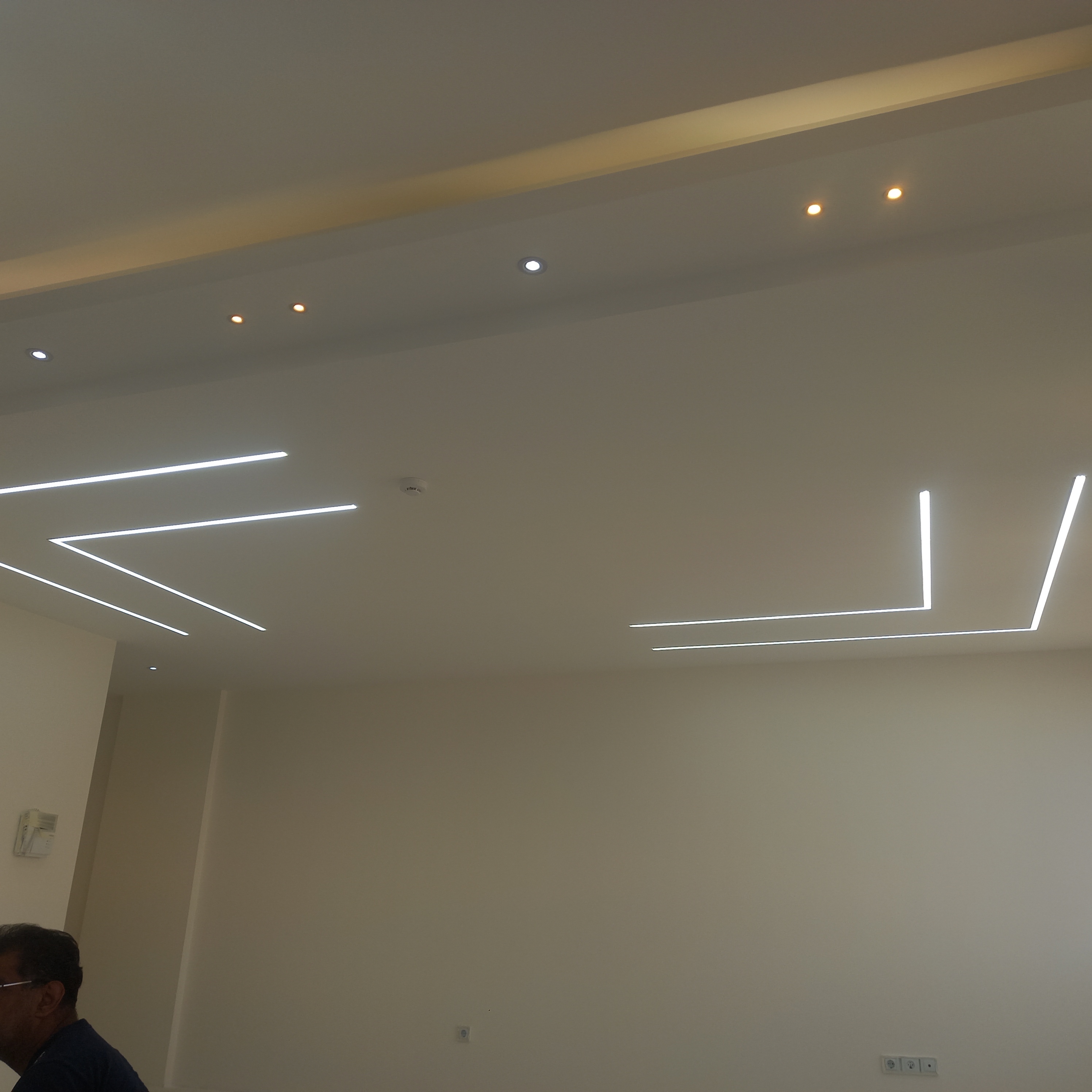 تاسیسات ساختمانی پناهی