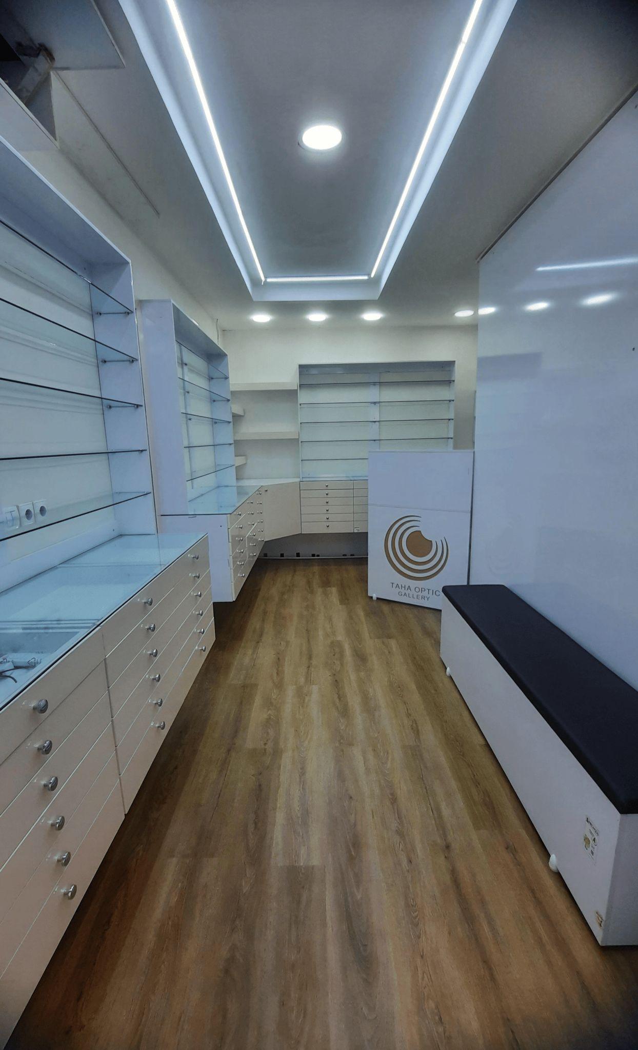 گالری عینک طاها