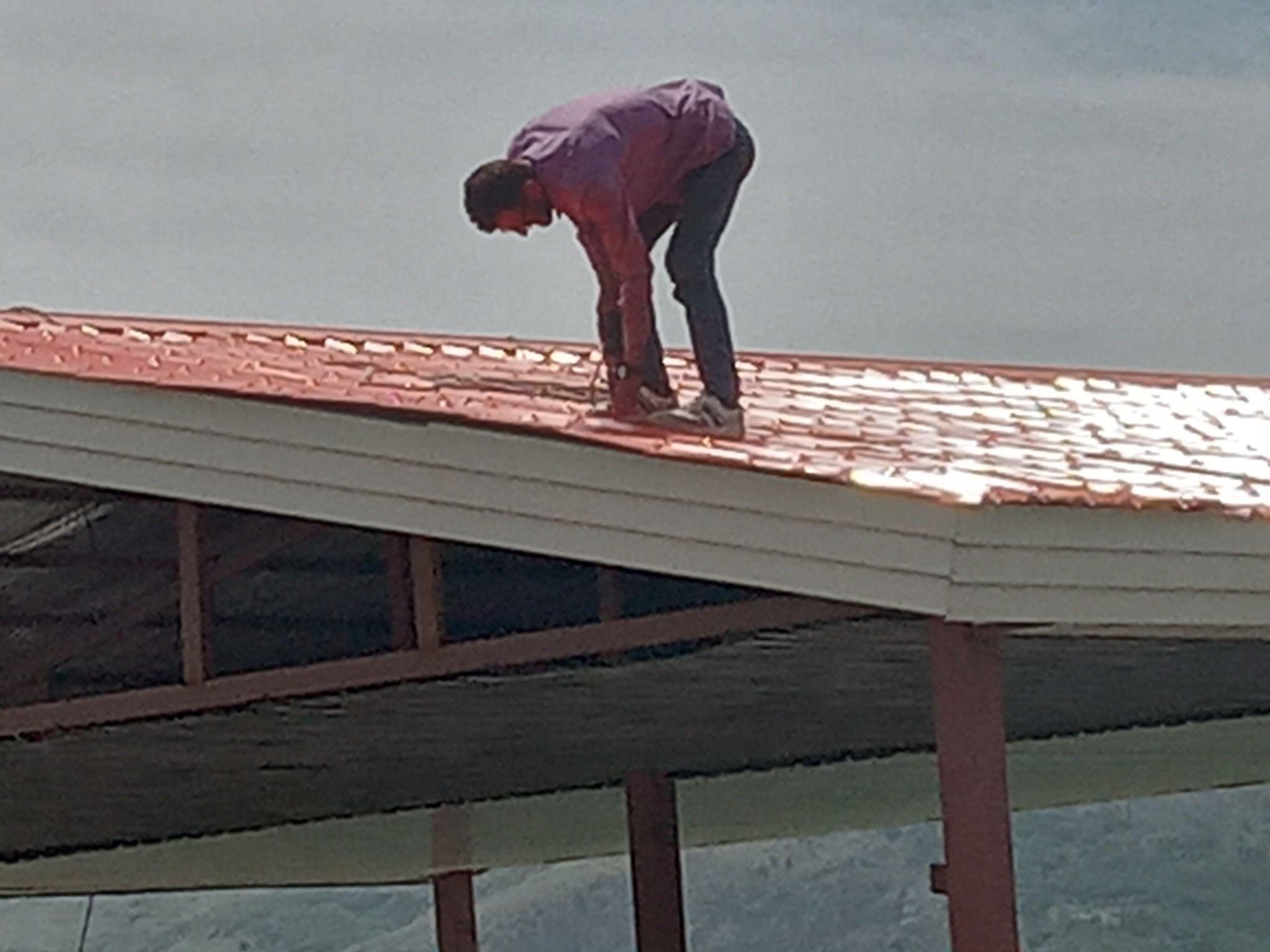 اجرای‌ نصب شیروانی خرپا