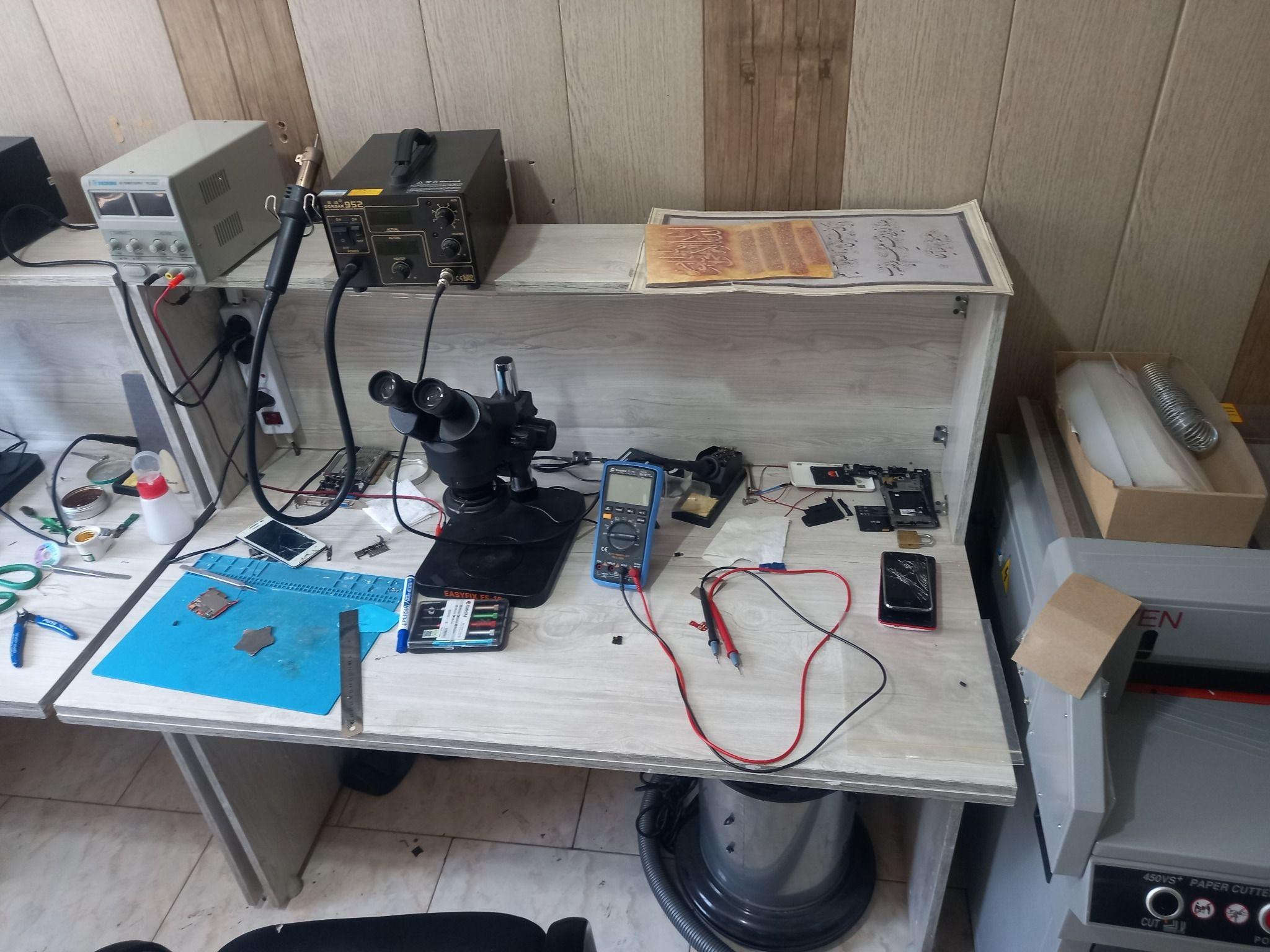 فروشگاه آیفون نوین تصویر