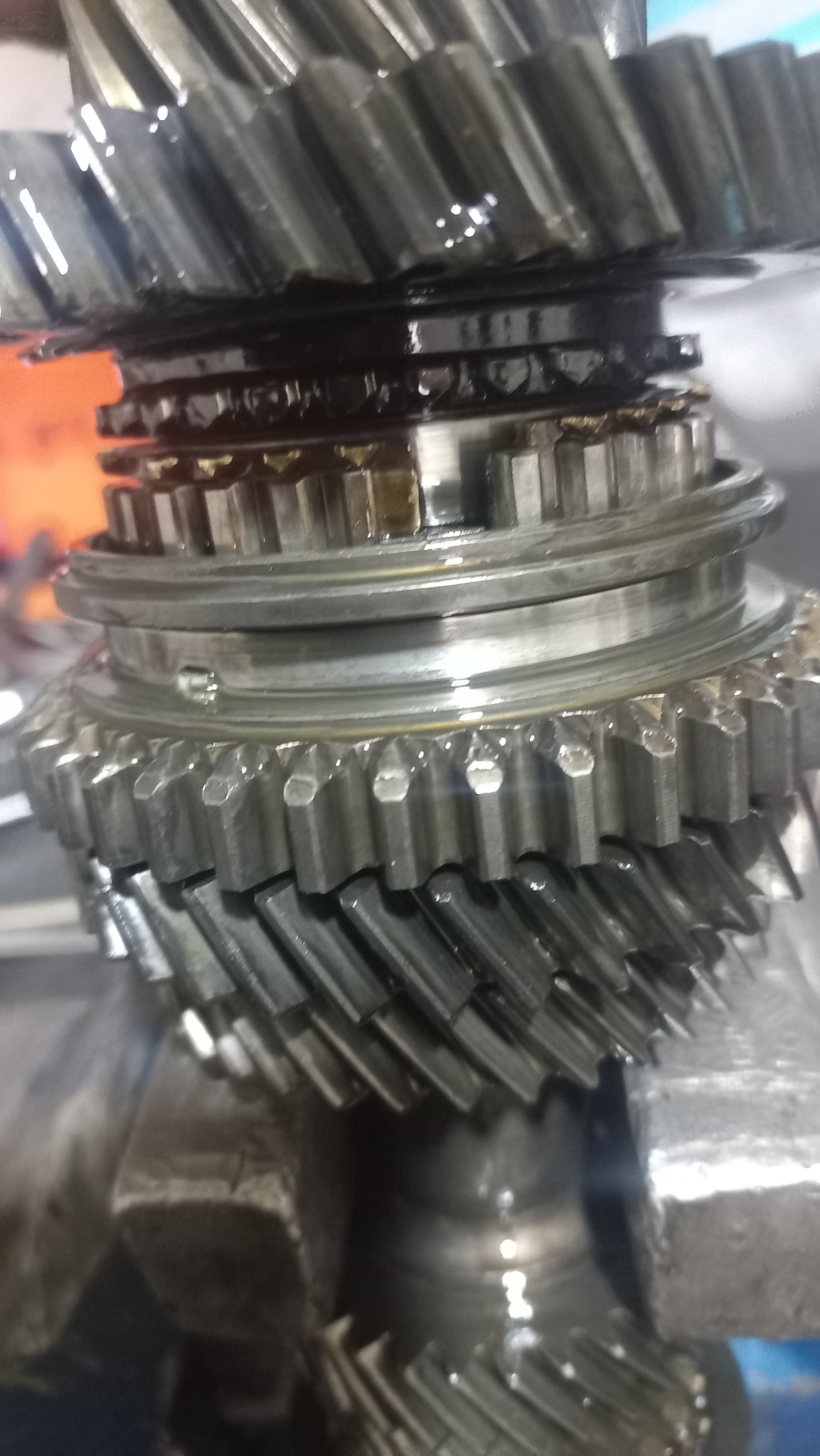 مکانیکی وحید عزیزی