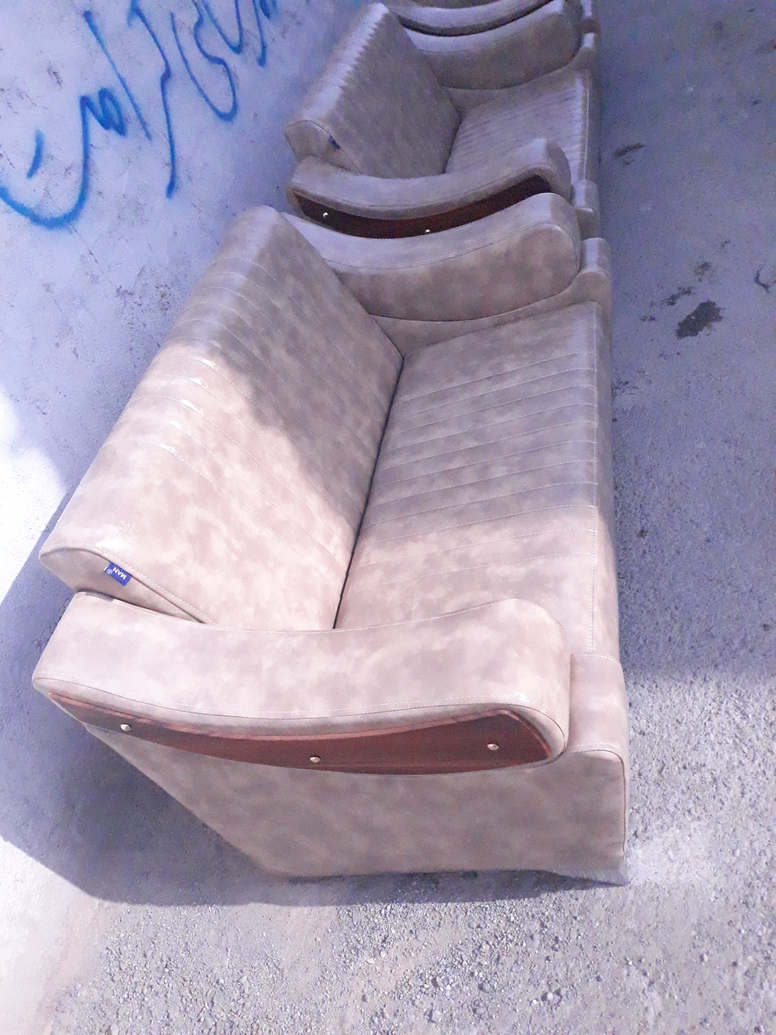 مبلمان اداری سینا