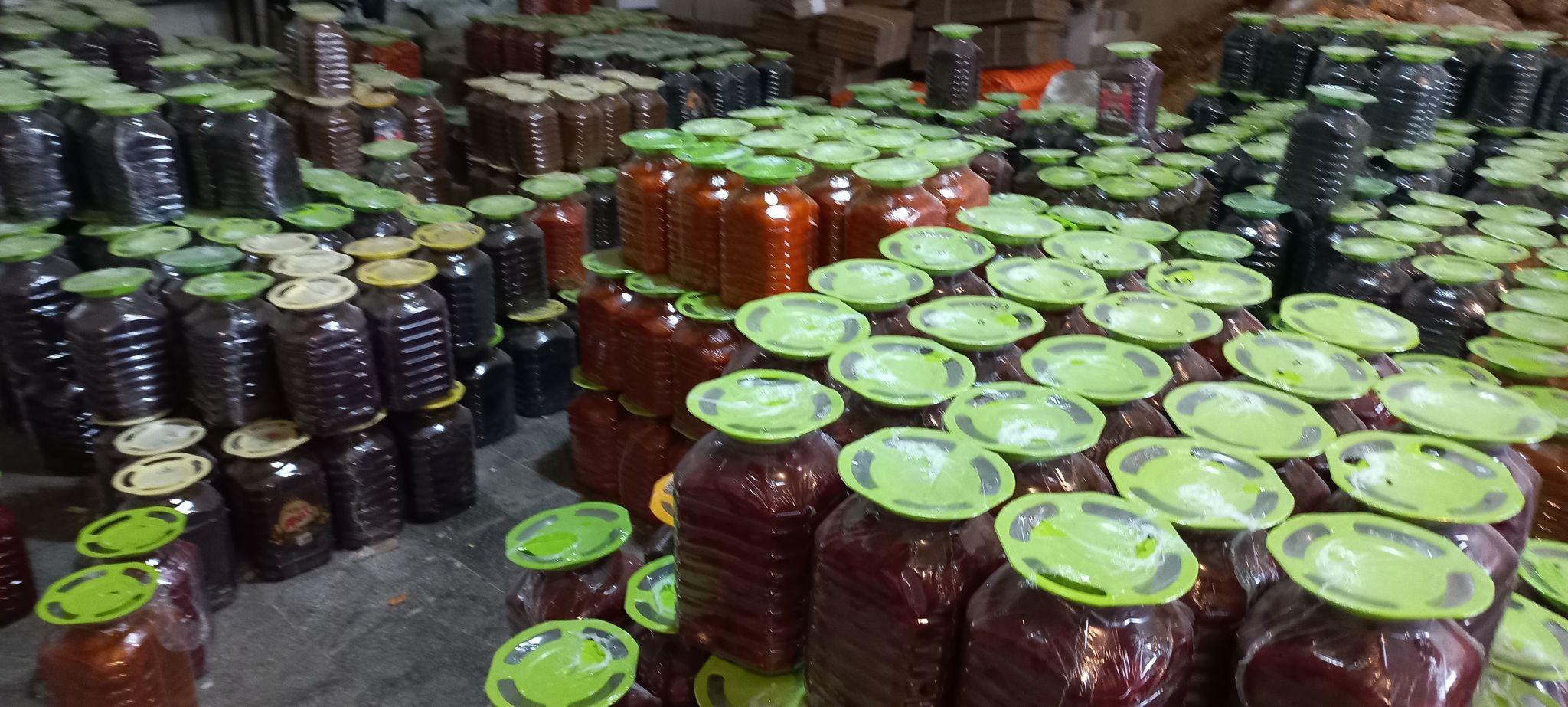 فروش عمده انواع ترشک لواشک مارمالاد و رب