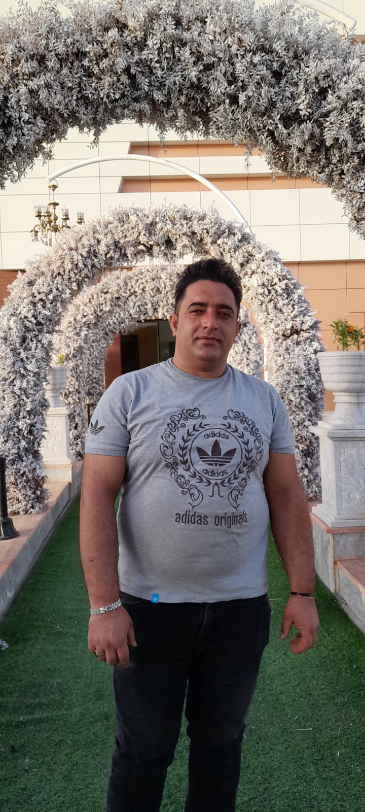 گل ساحل،گلفروشی. دیزاین،گل آرایی دسته.گل