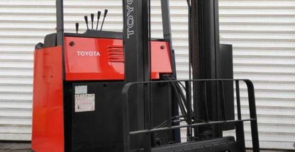 تعمیرات تخصصی انواع لیفتراک