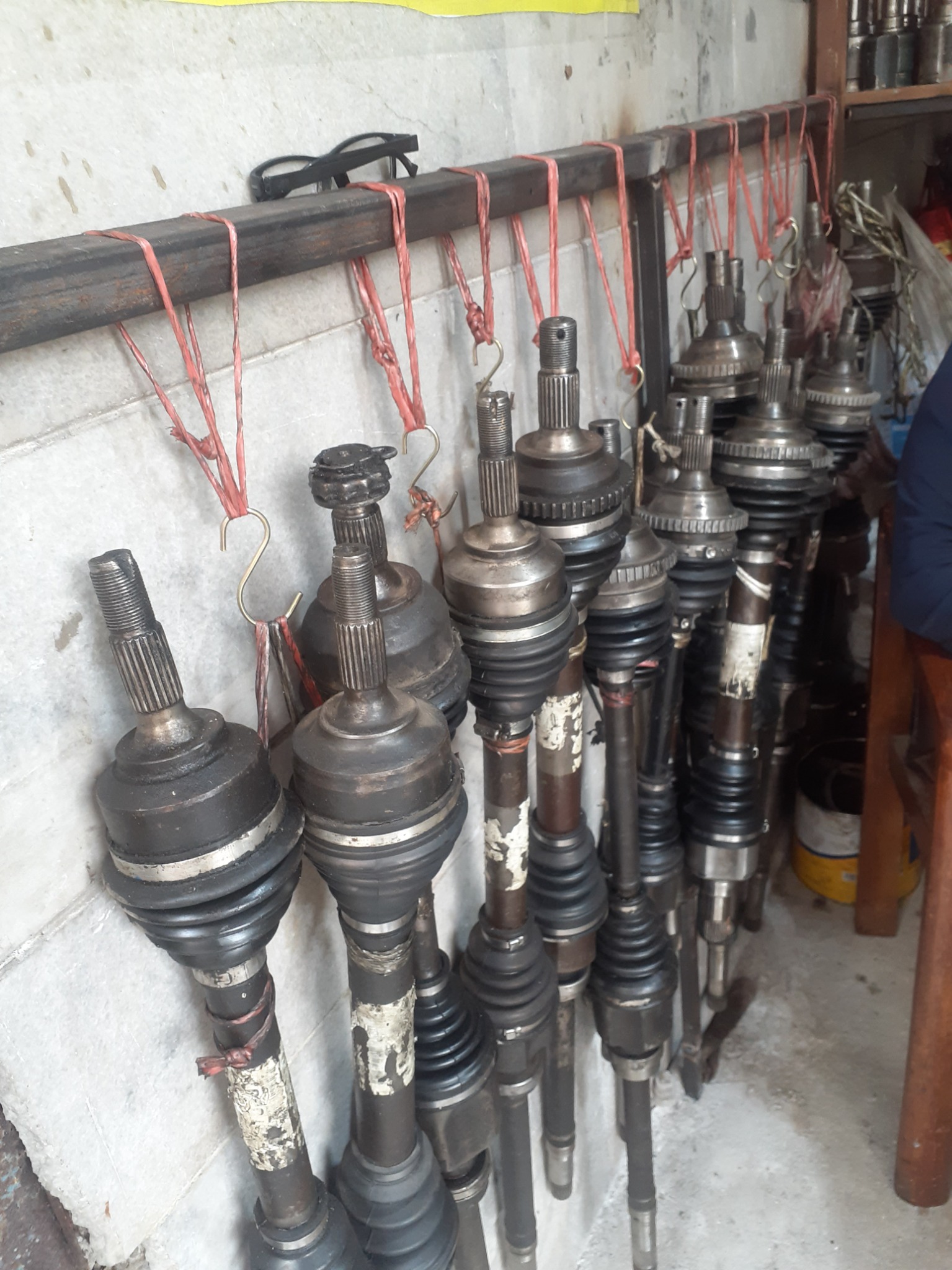 استوک پلوس مقدم