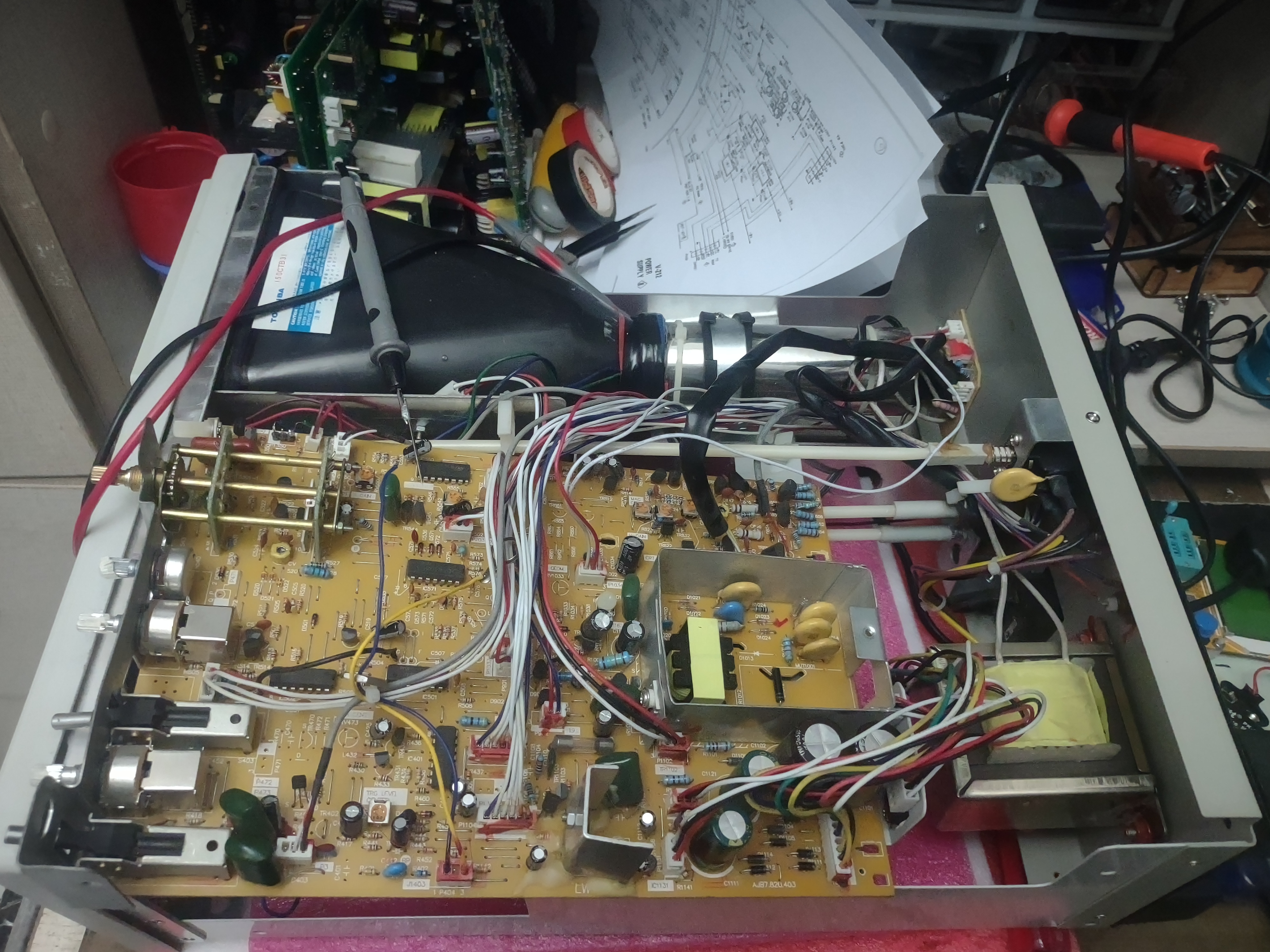 تعمیر و طراحی برد های الکترونیکی سعید