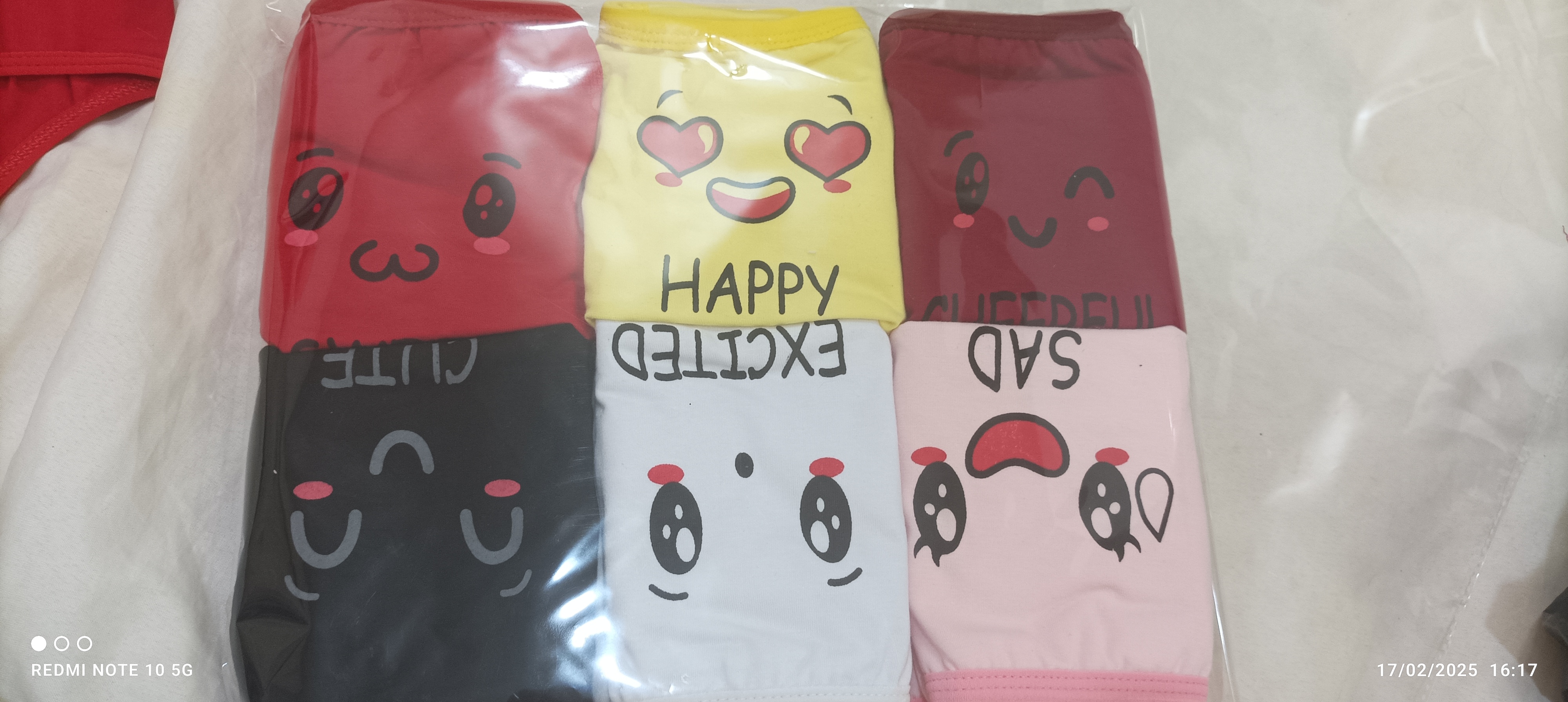 تولید کننده لباس زیر