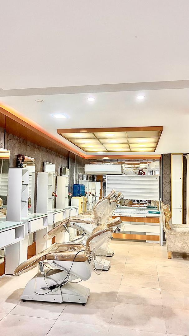 سالن زیبایی خدمات تخصصی عروس یاسمین