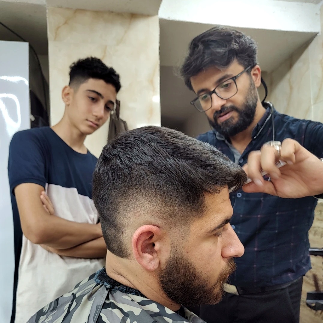 آموزشگاه آرایشگری مردانه مجتبی