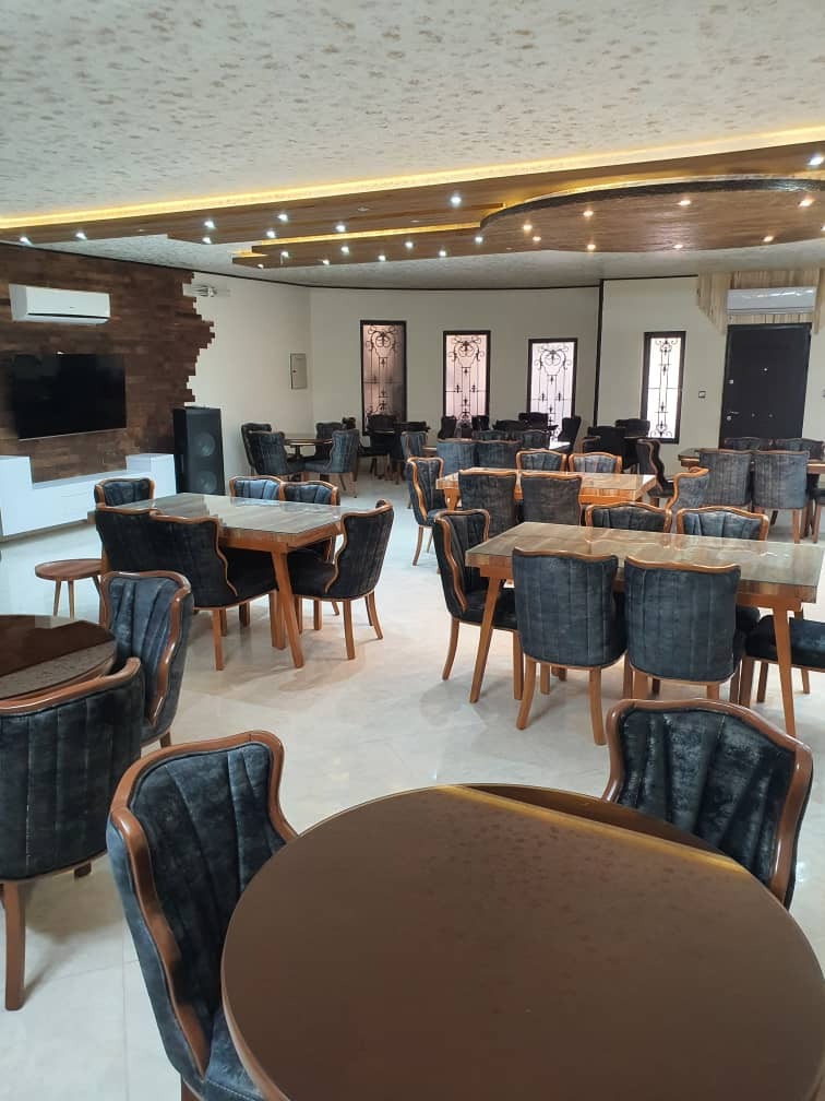 سفره خانه سرای پدری