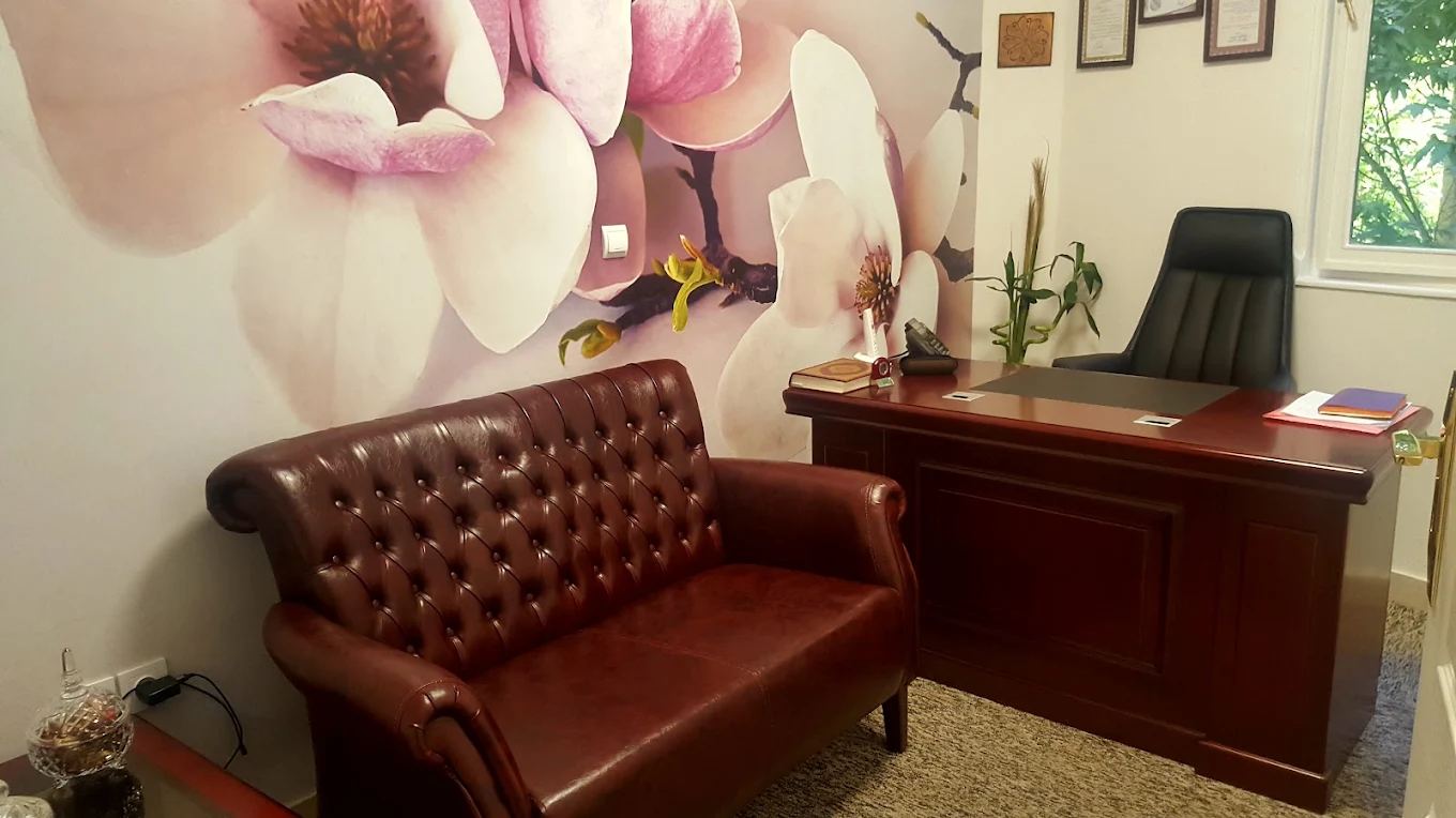 آموزشگاه خیاطی هنر مادر
