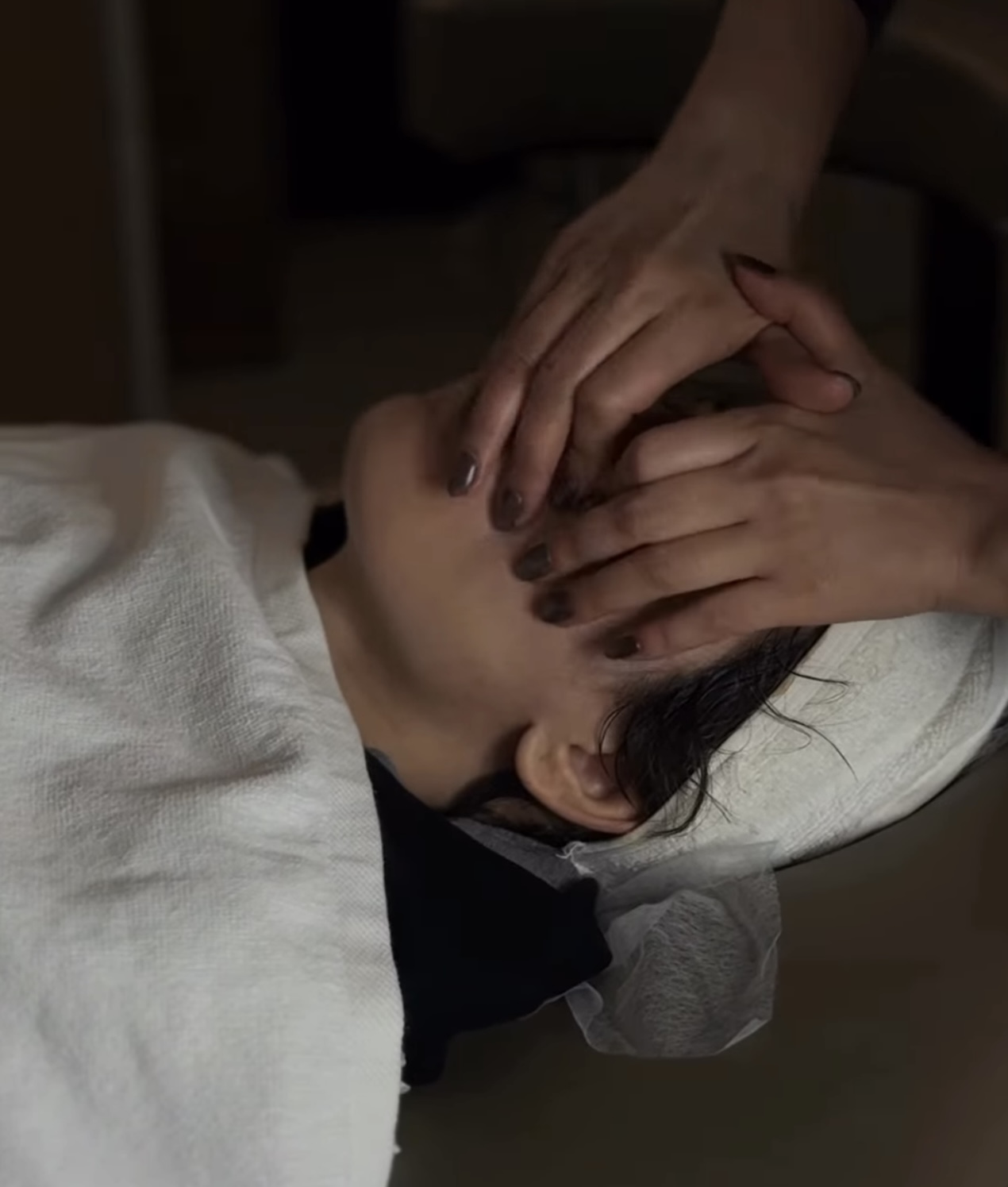 خدمات تخصصی  پوست مهشید