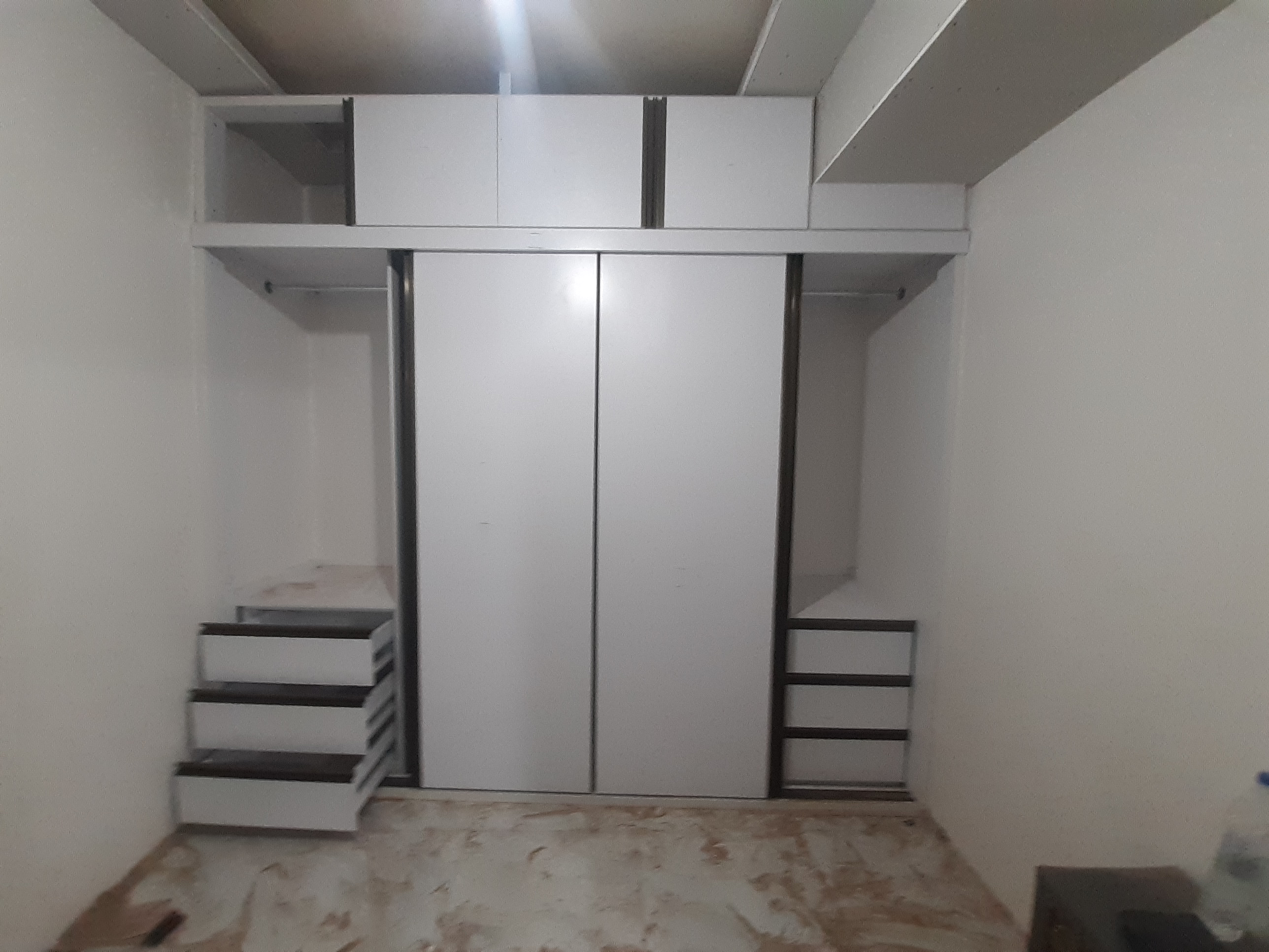 دارمان طراحی و ساخت کابینت و کمد