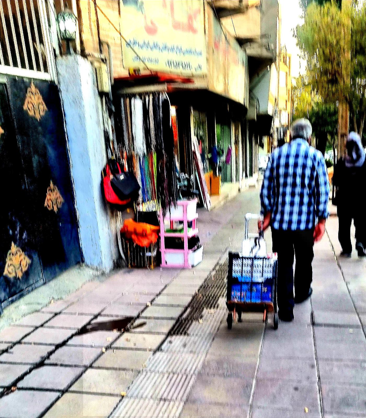 کفاشی محمد (غلامی) تعمیر کیف و کفش