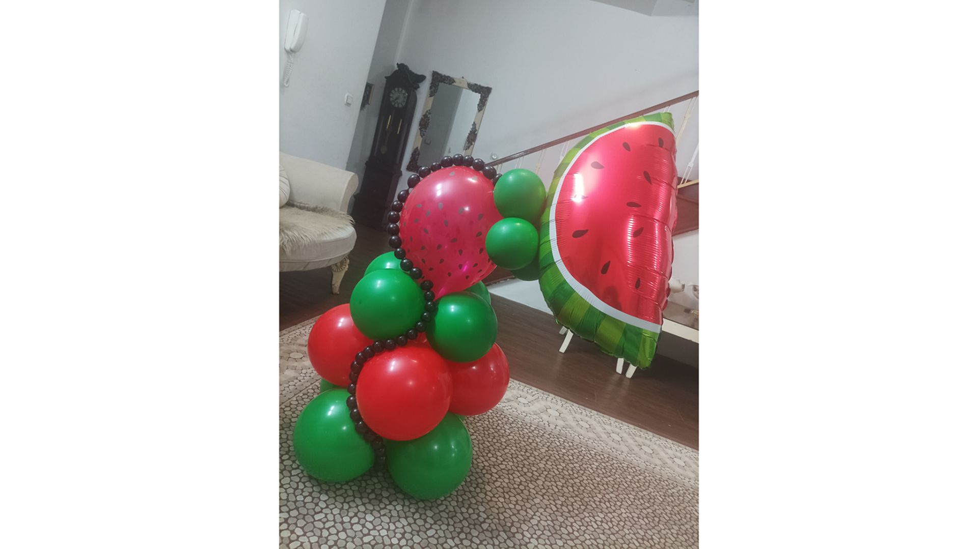 بادکنک آرایی شب یلدا