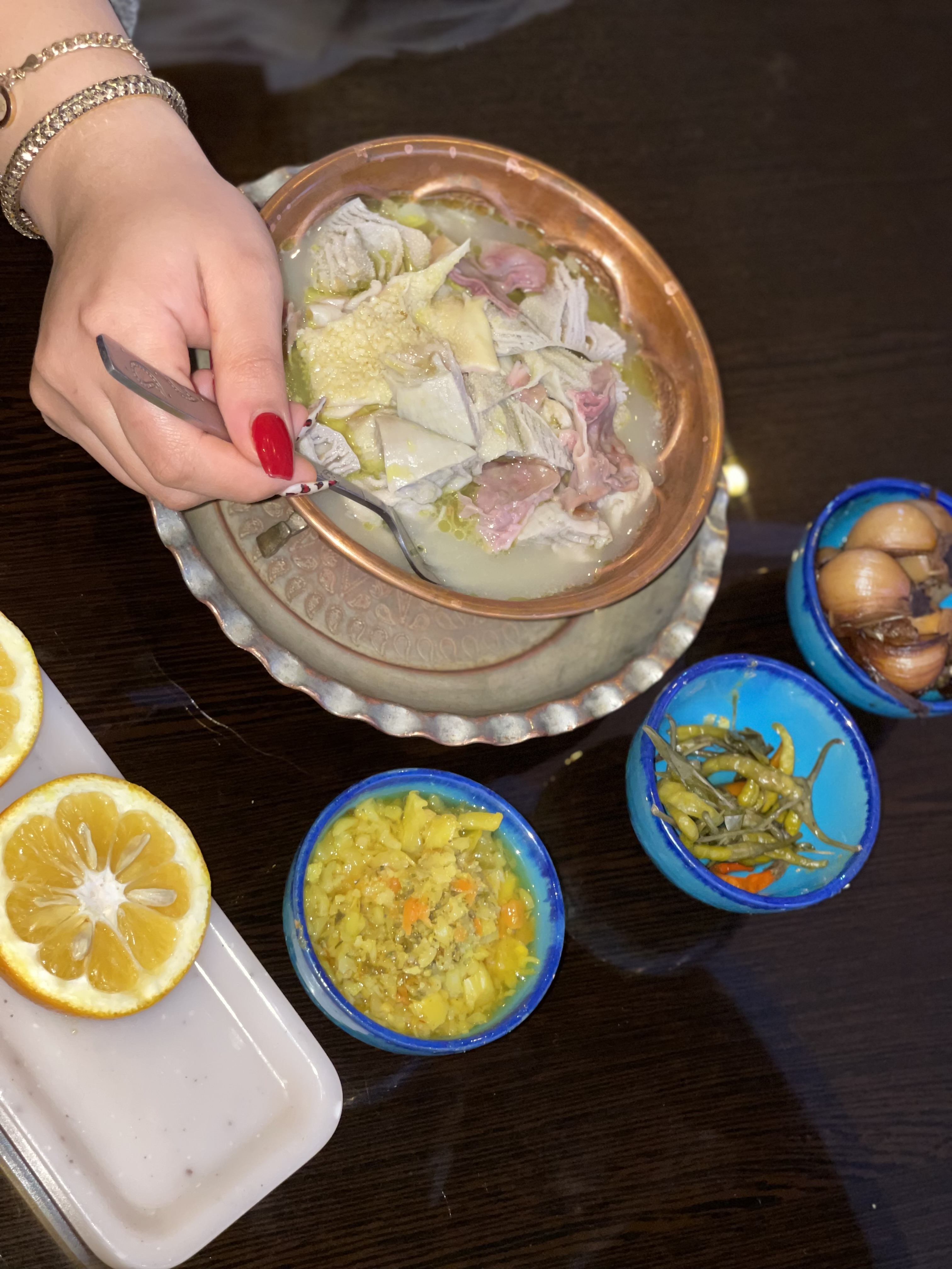 طباخی نیلا پارک وی