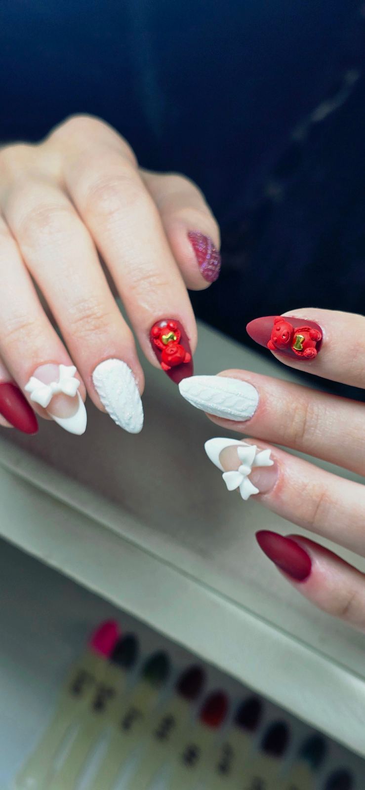 Shokri nail