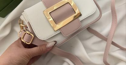 فروشنده کیف زنانه پروا