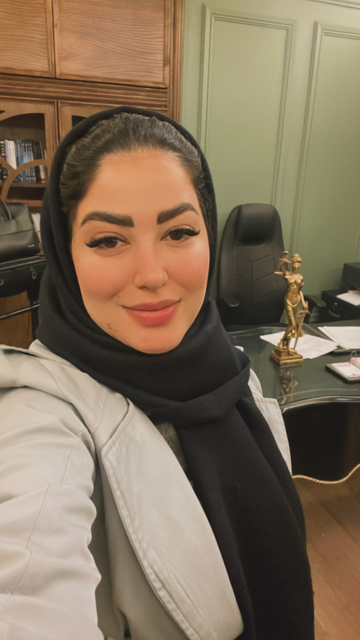 وکیل پایه یک دادگستری فلاح مهرجردی