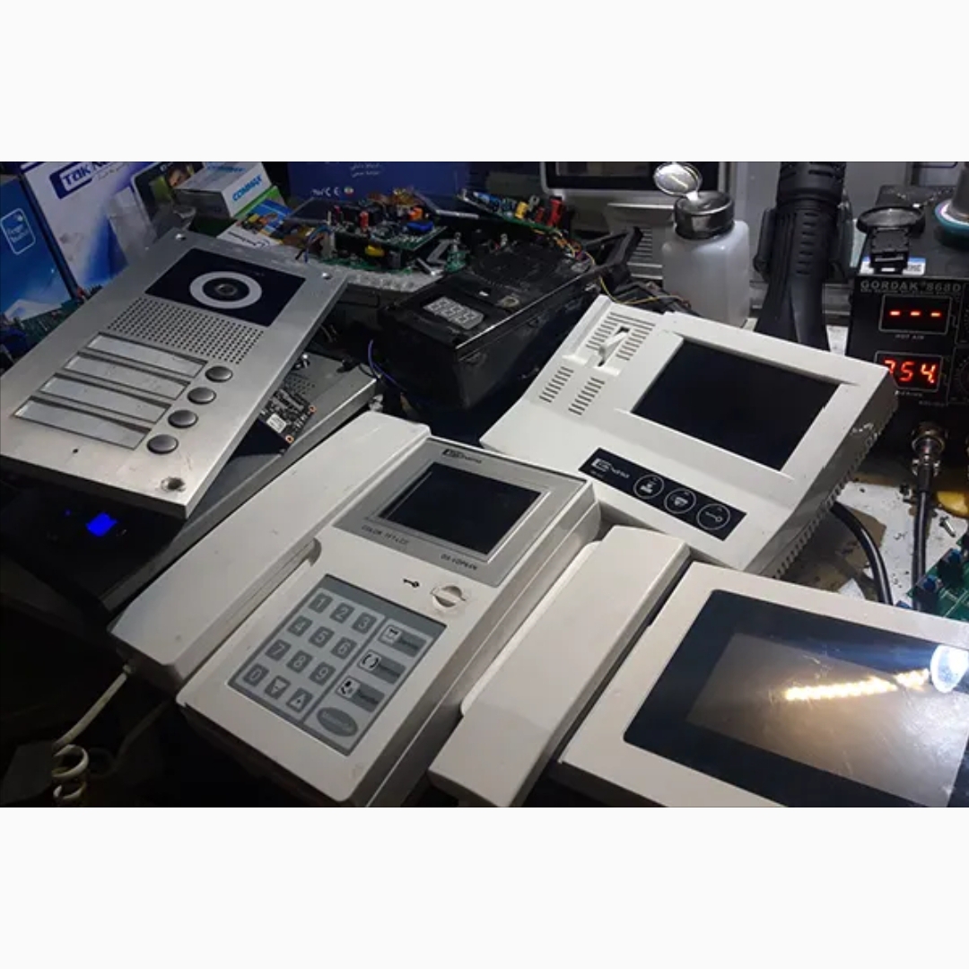 تعمیرات تخصصی آیفون تصویری همه مدل ها