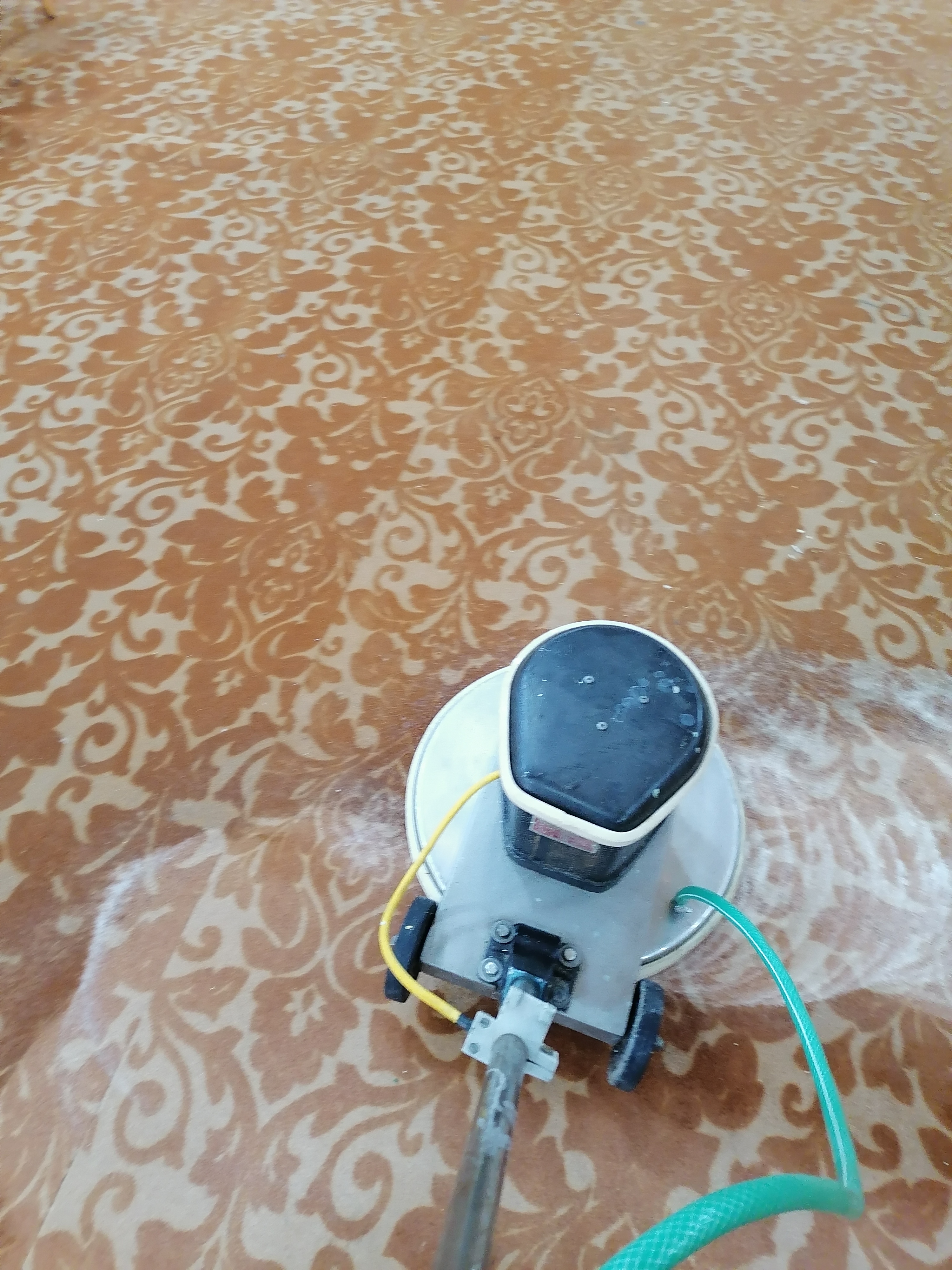 مبل شویی نمونه شهر مبلشویی درمحل مشتری