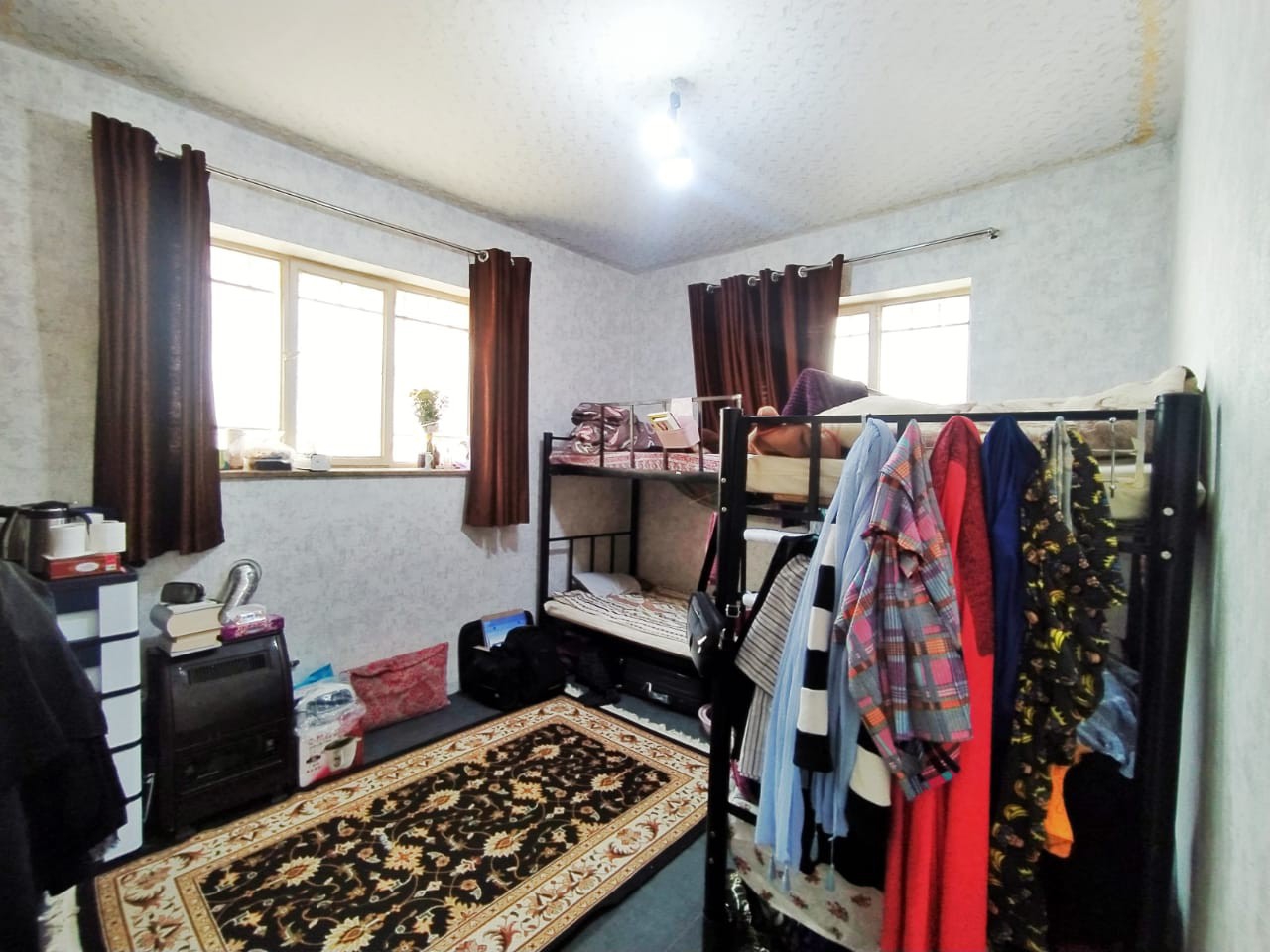 خوابگاه و پانسیون دخترانه شیراز