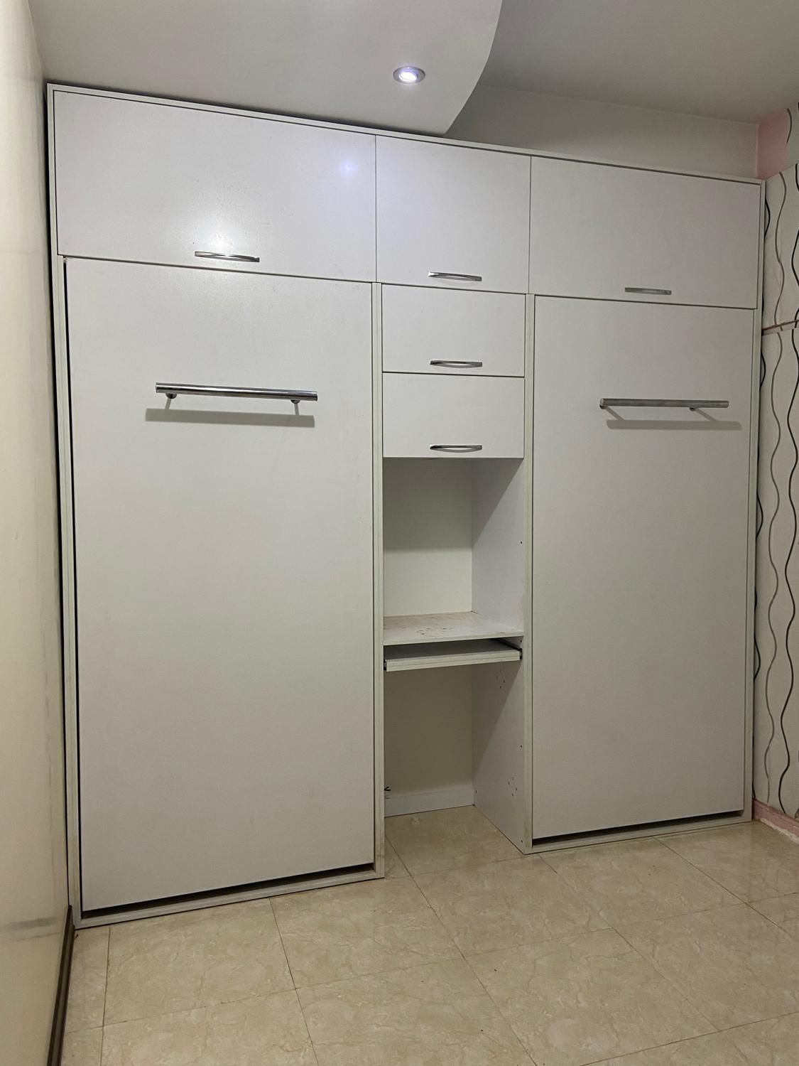 کابینت و کمد دیواری دکوراسیون آریا