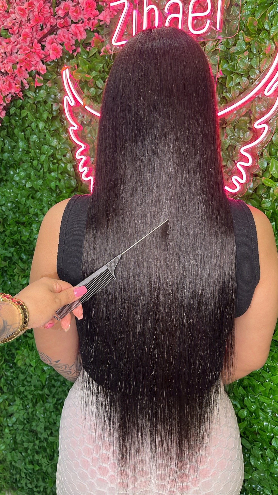 خدمات تخصصی کراتین مو ندا قاسمی