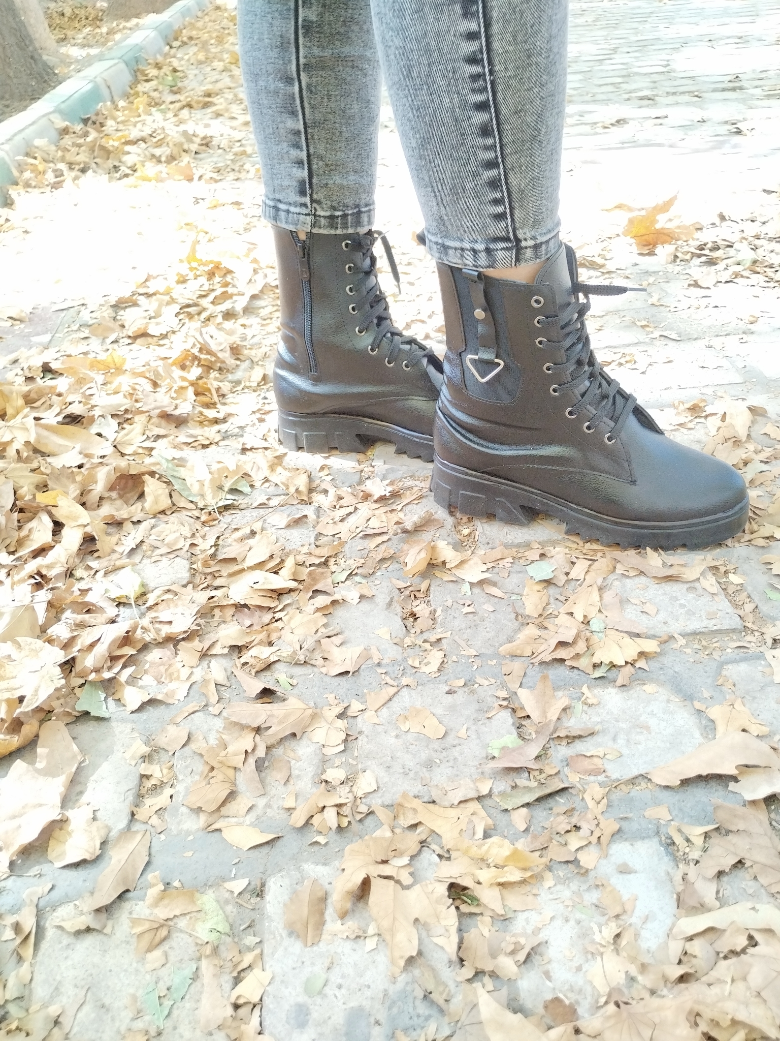 فروشگاه کفش فروشی