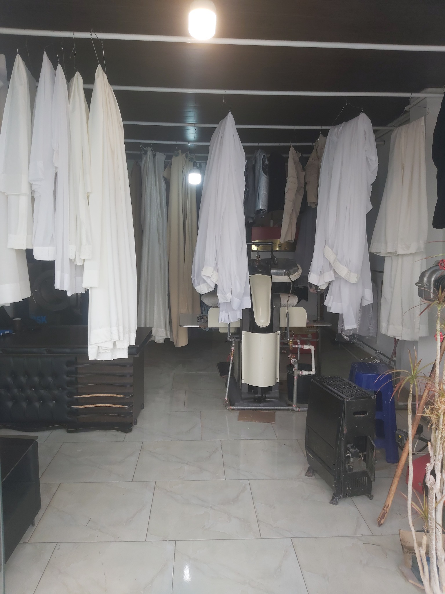 خشکشویی افرا