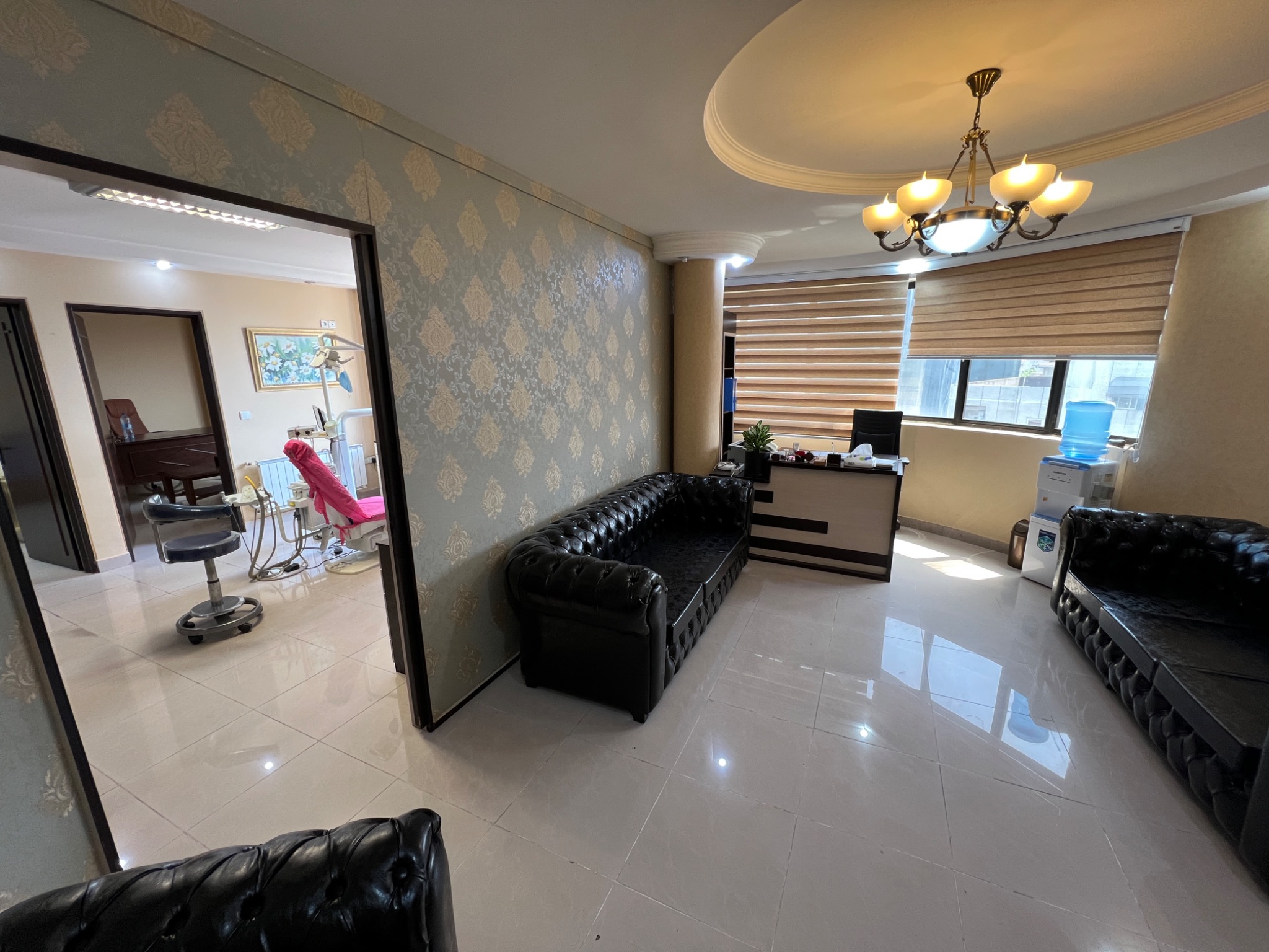 دندانپزشکی دکتر بهروز فلکی