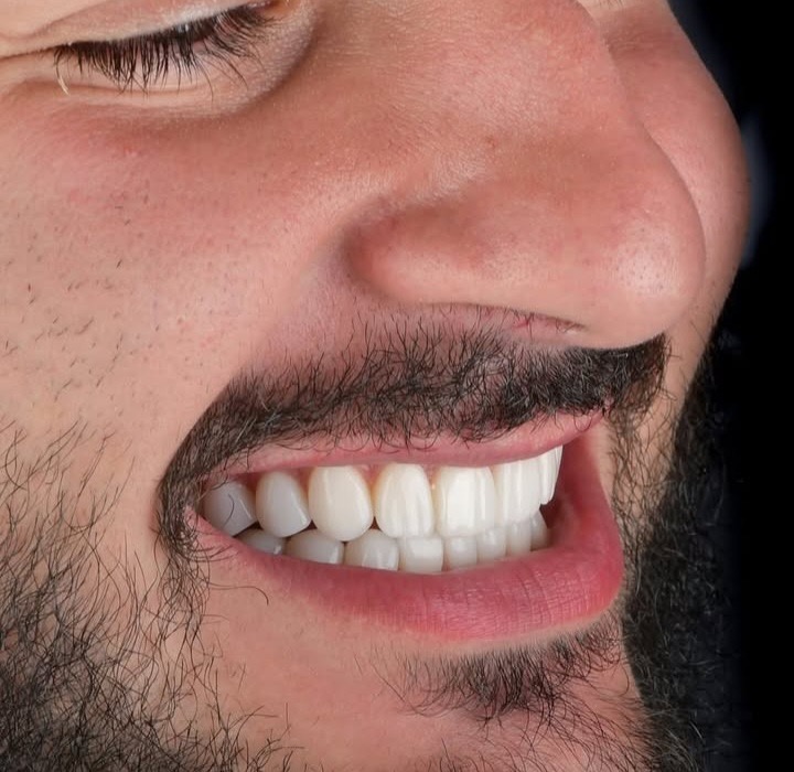 کلینیک دندان پزشکی دنتال آرنا