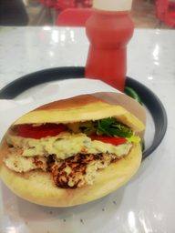 ساندویچ نگین جنوب